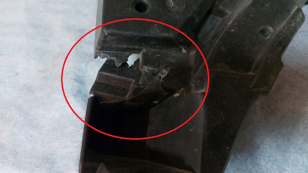 bumper bracket right rear part VOLVO XC40 II 18
