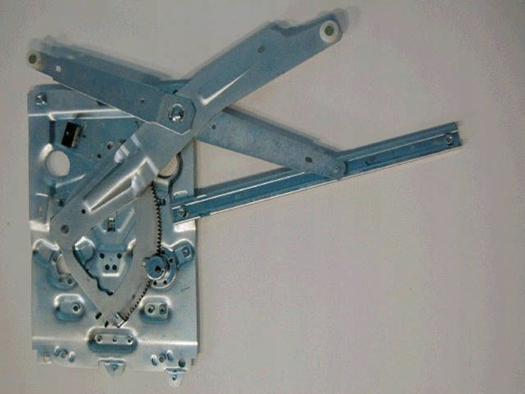 MECHANIZM PODNOSZENIA SZYBY VOLVO FM PRAWY