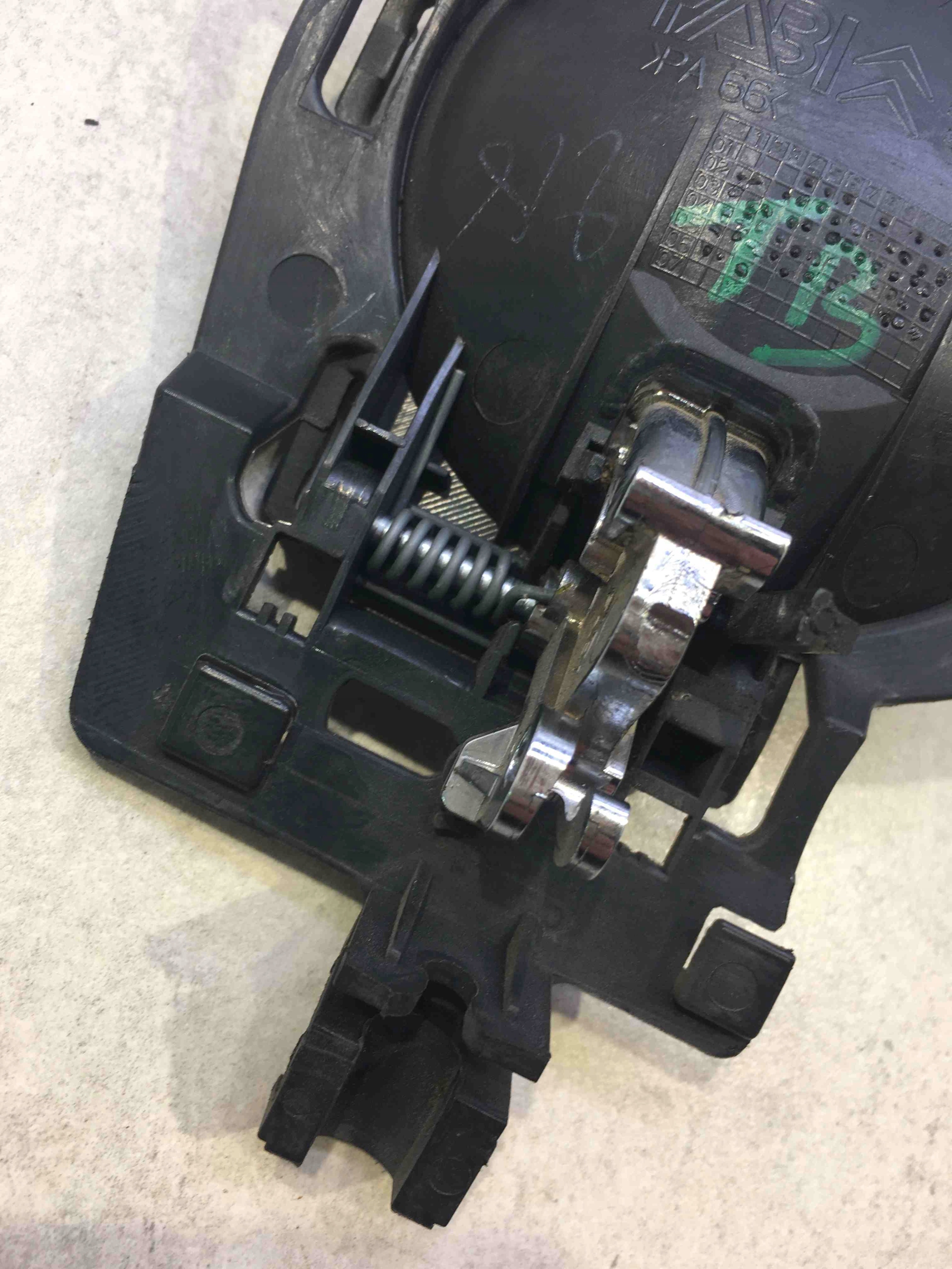 ручка двери внутренняя CITROEN C3 и 9680187777