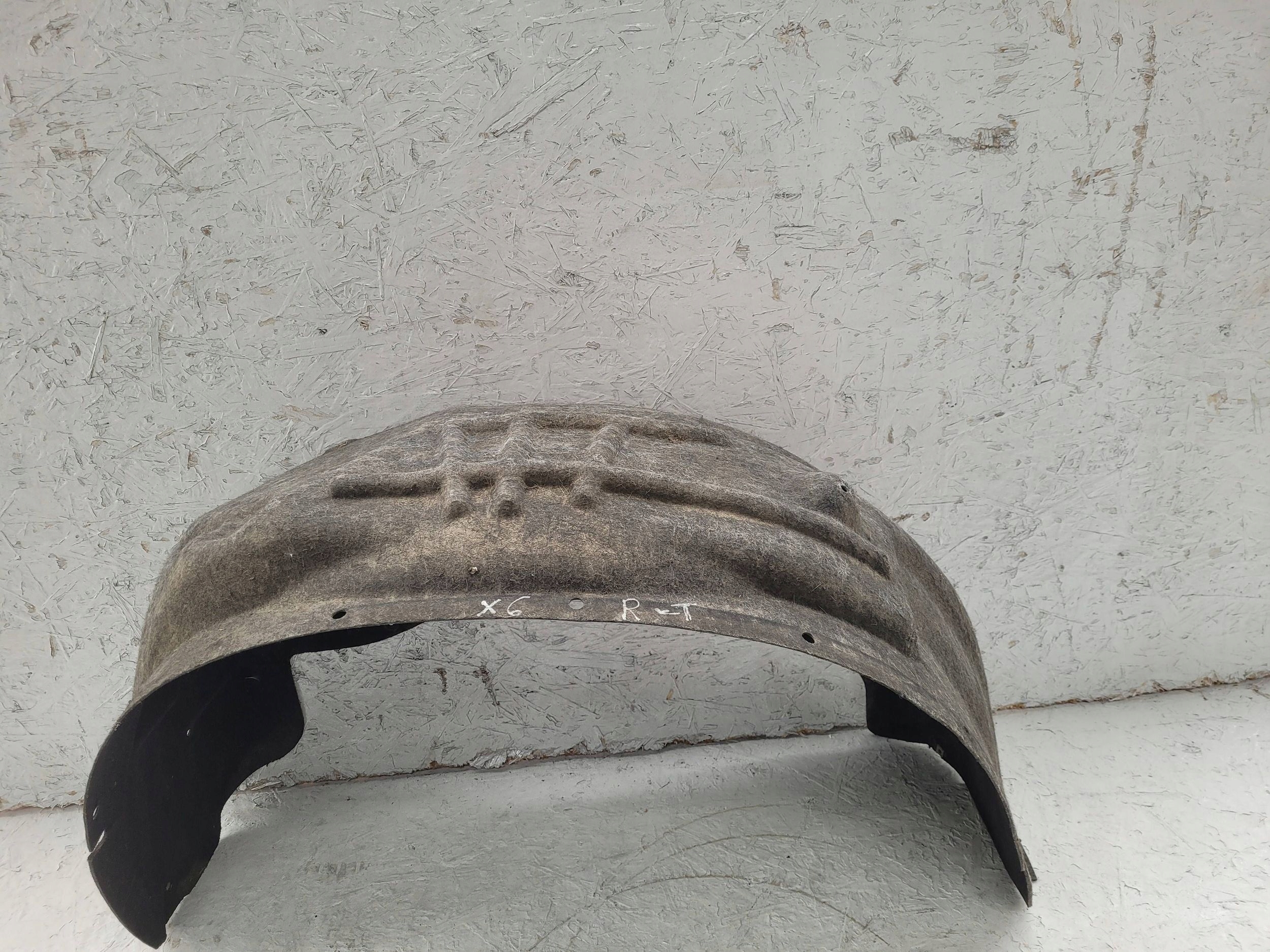 BMW X6 E71 mudguard right rear part rear. 08-14R