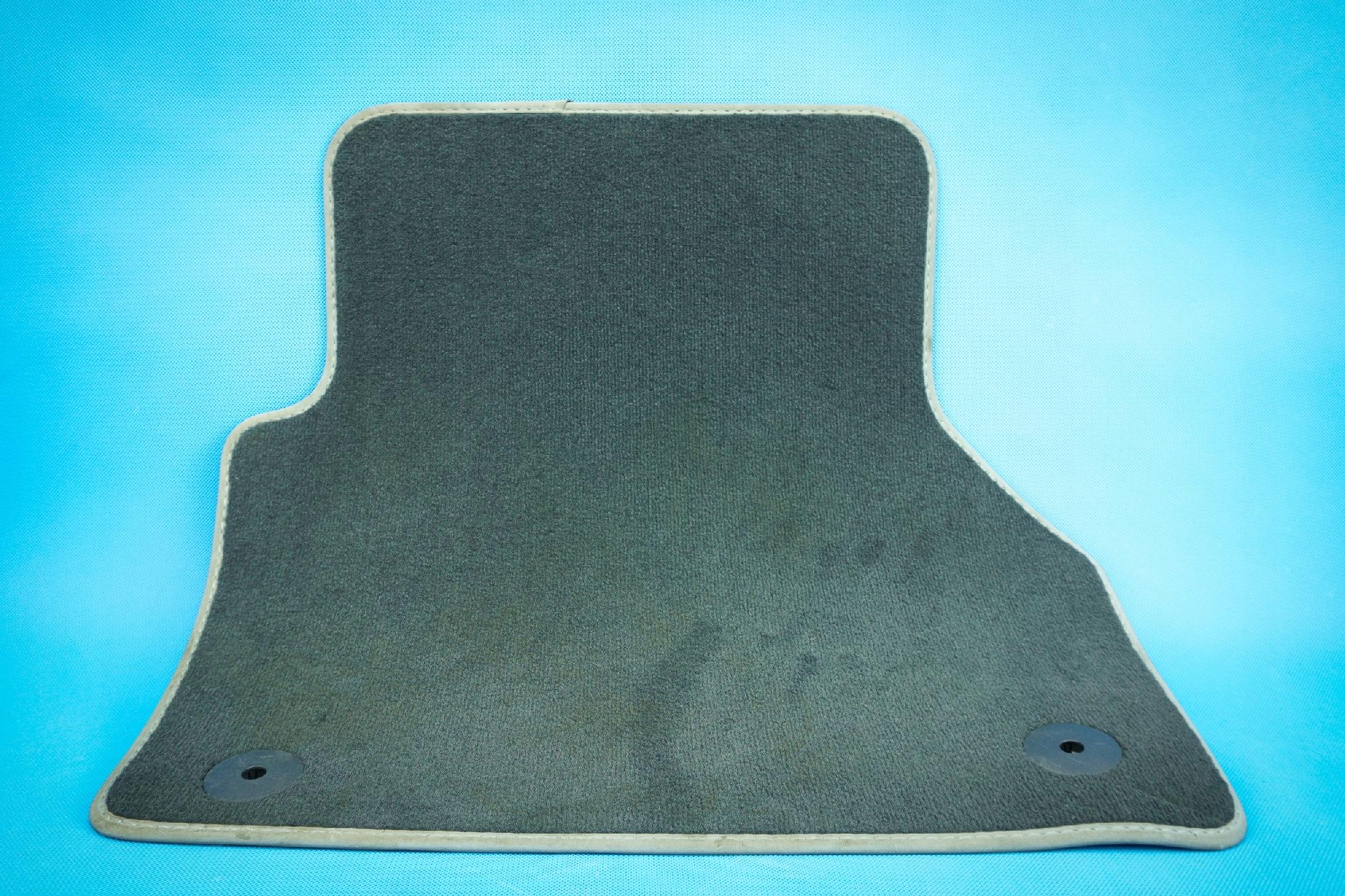 mat left rear part Audi A6 4K A7 4K8 4K0864450 JTV