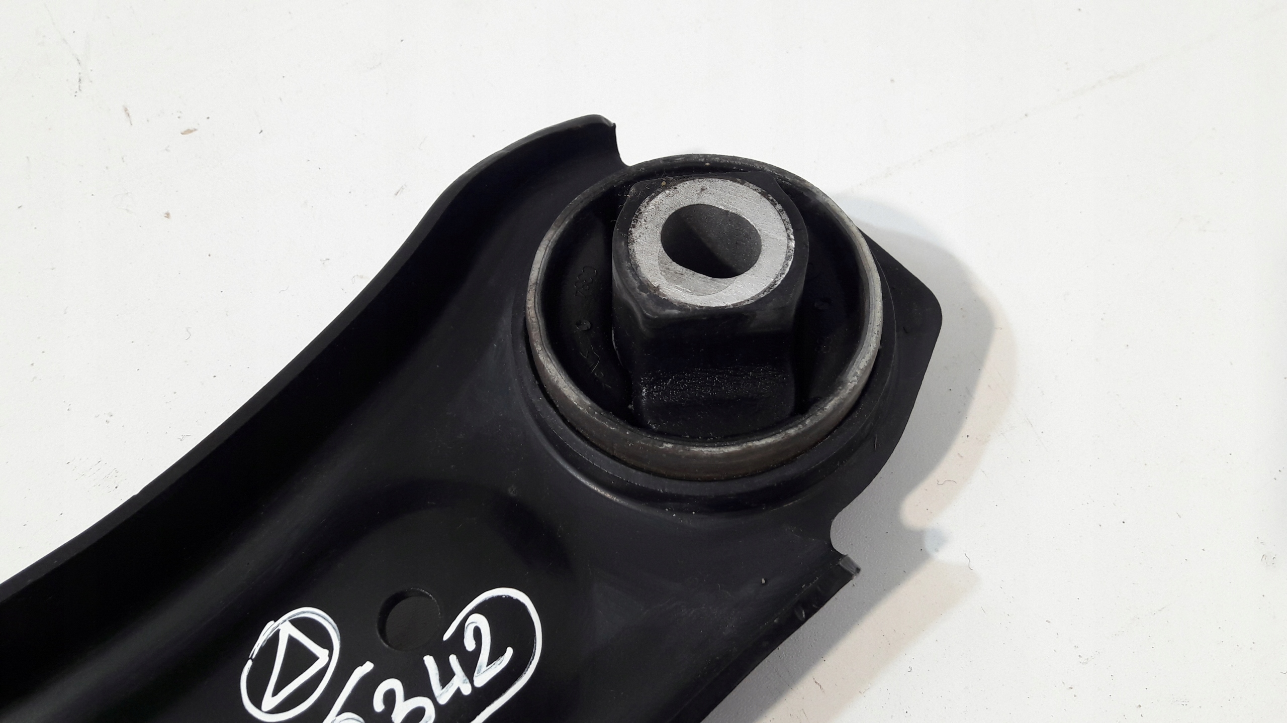 FIAT 500 X 2017R arm left front