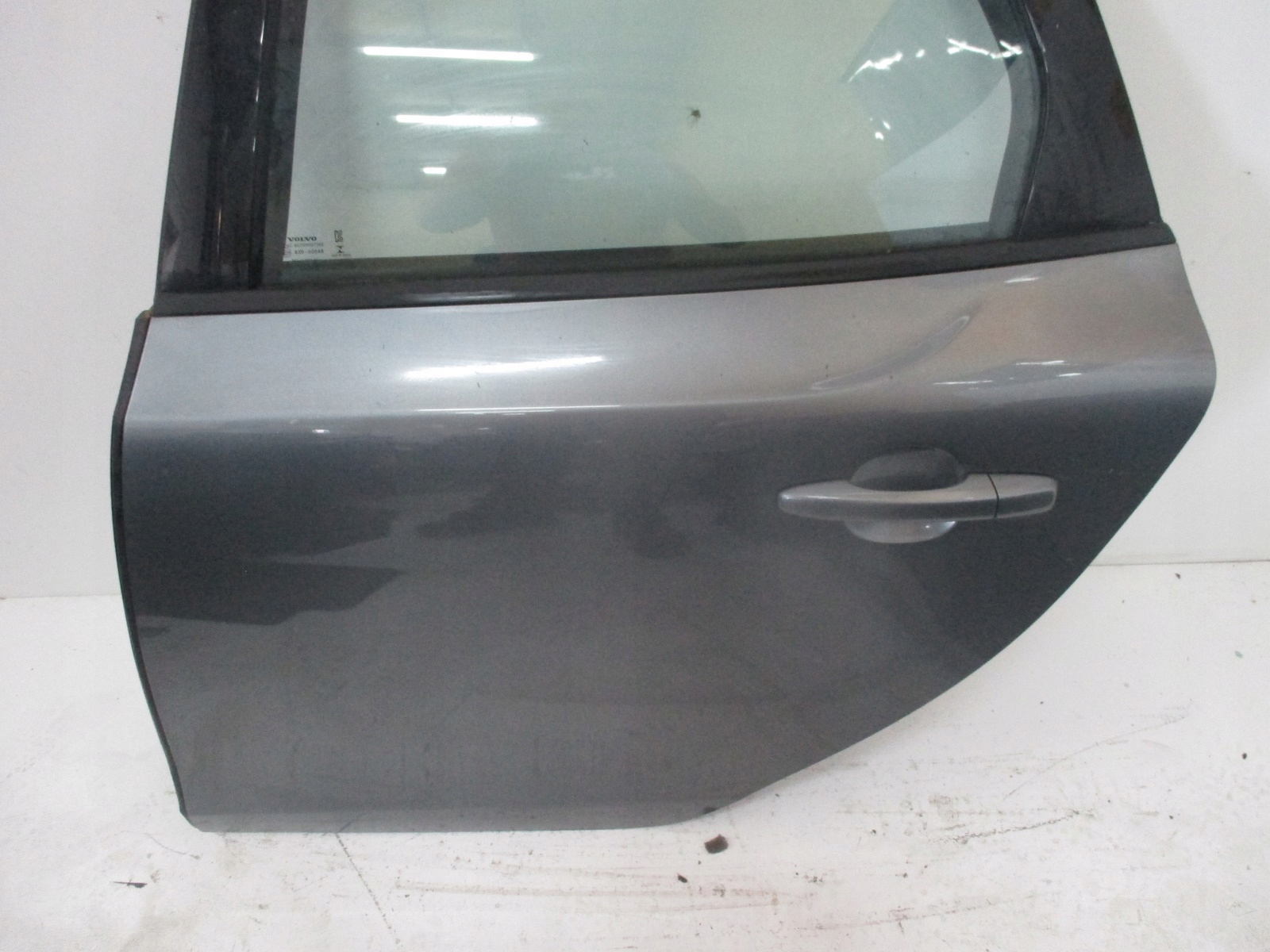 Tür links hinten VOLVO V40 19r