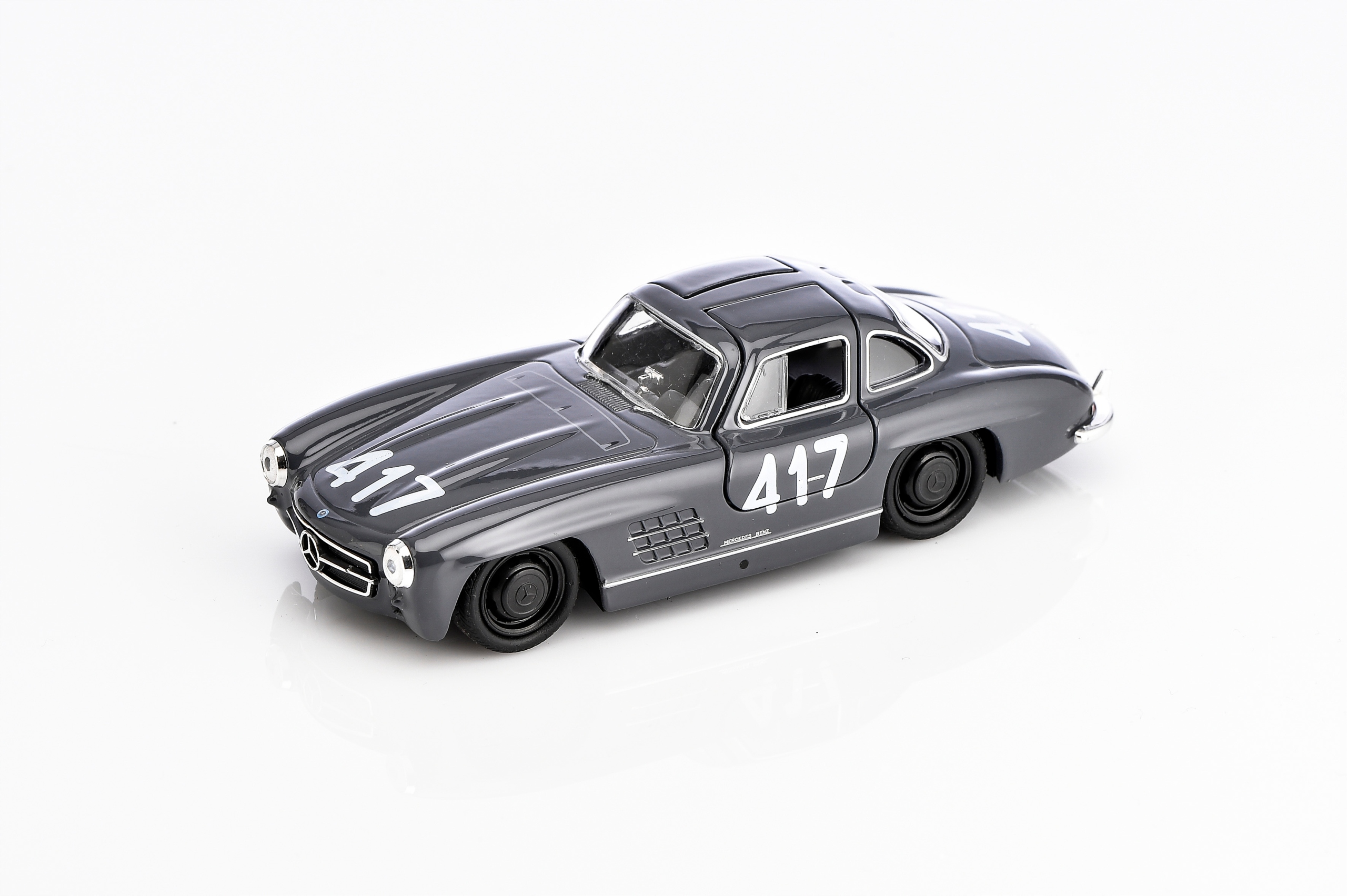 МОДЕЛЬ MERCEDES-BENZ 300 SL MILLE MIGLIA 417 1:38