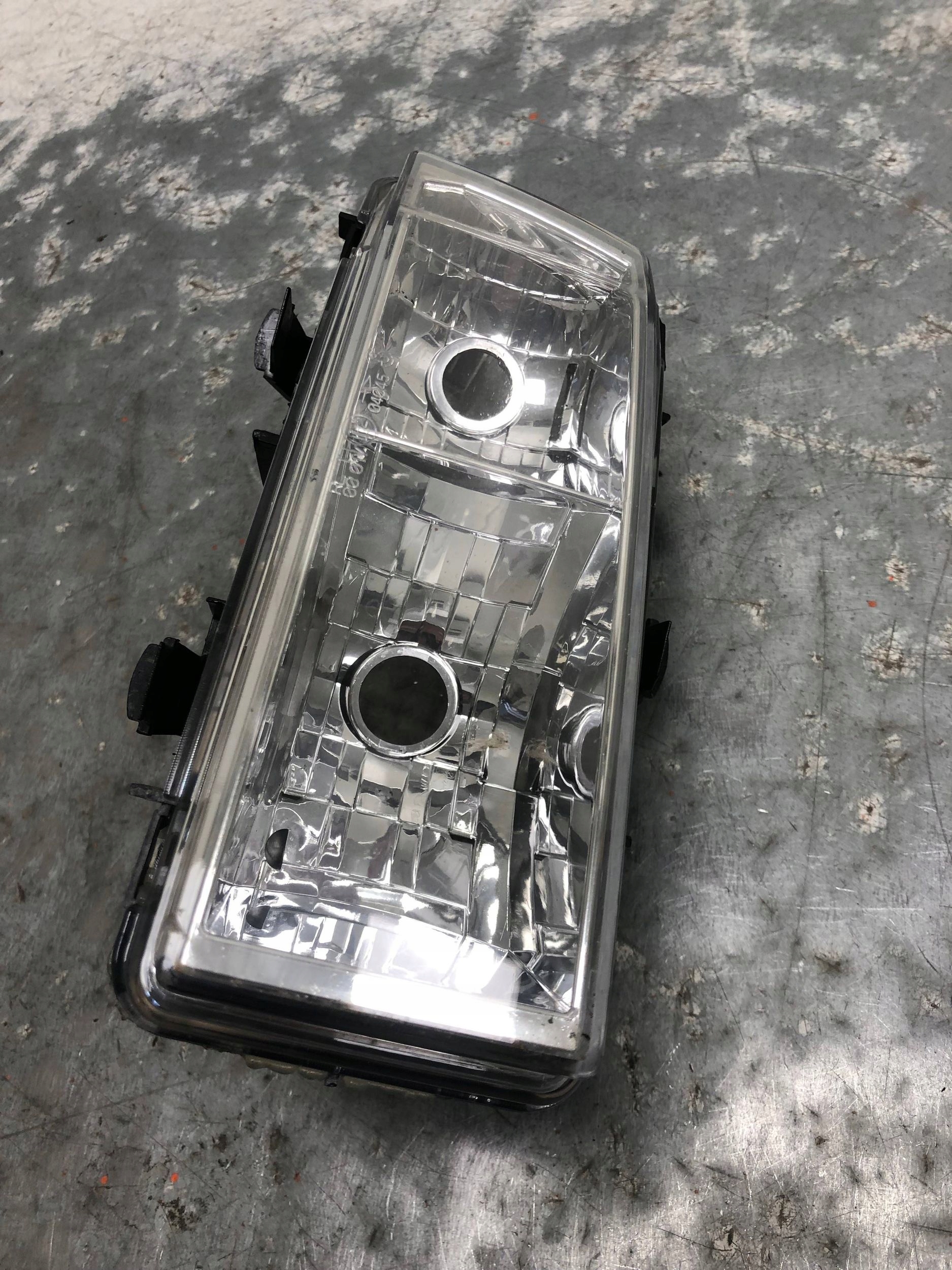light light indicators left front CITROEN C6 and E204045