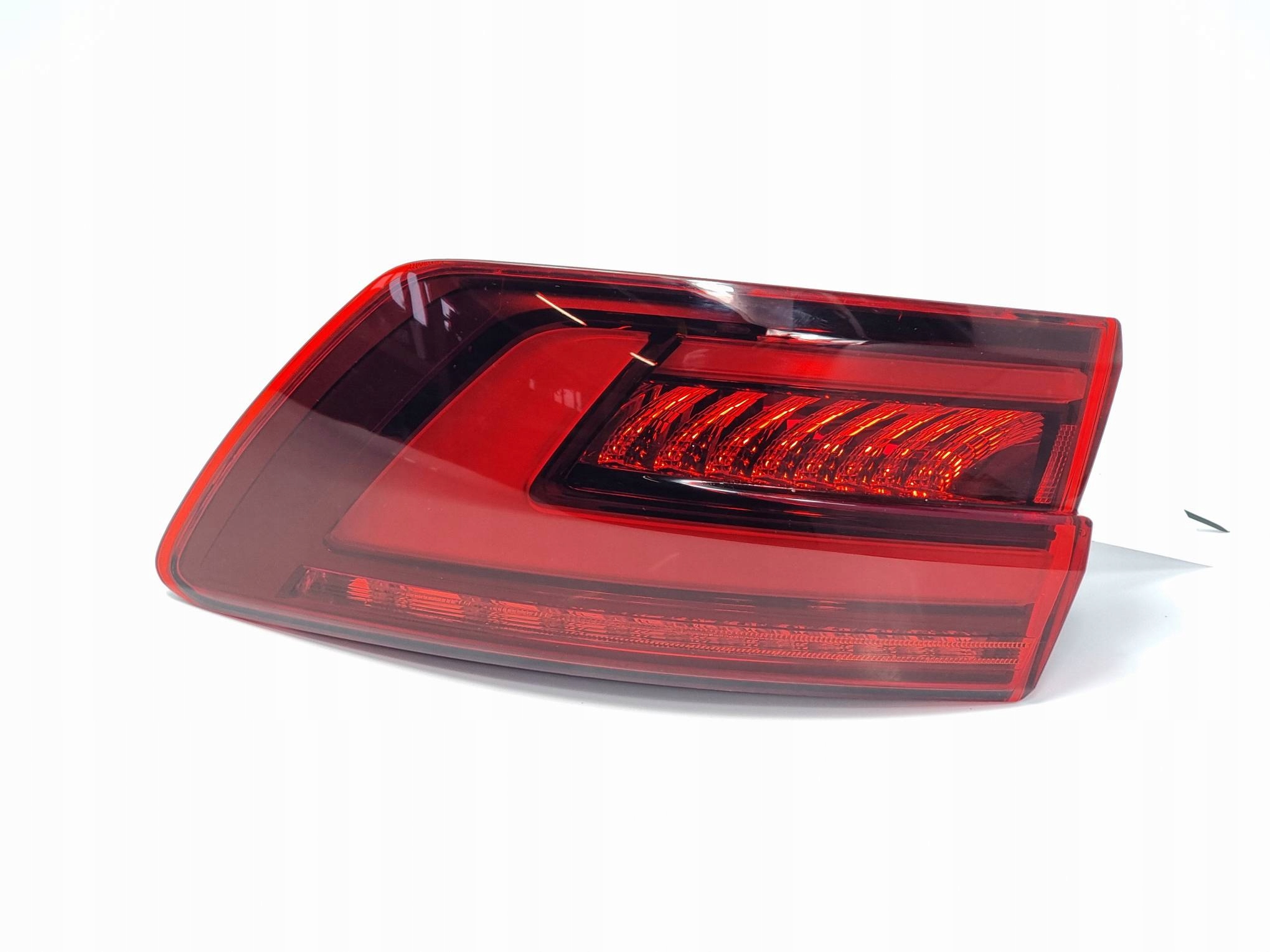 Licht rechts heck 8W9945092C AUDI A4 B9
