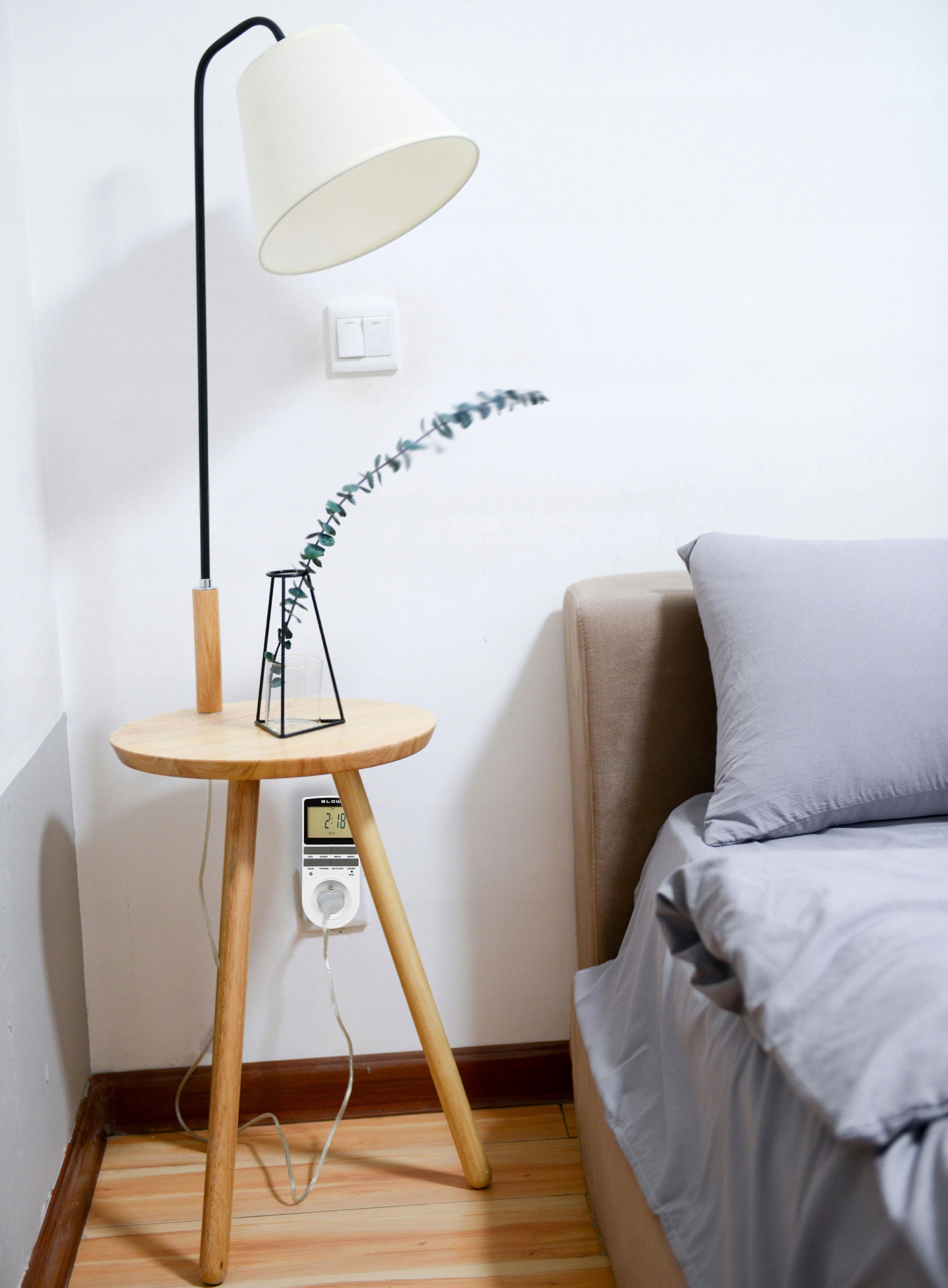 2x PROGRAMATOR CZASOWY WŁĄCZNIK WYŁĄCZNIK LCD CYFROWY HARMONOGRAM 7 DNI Marka Blow