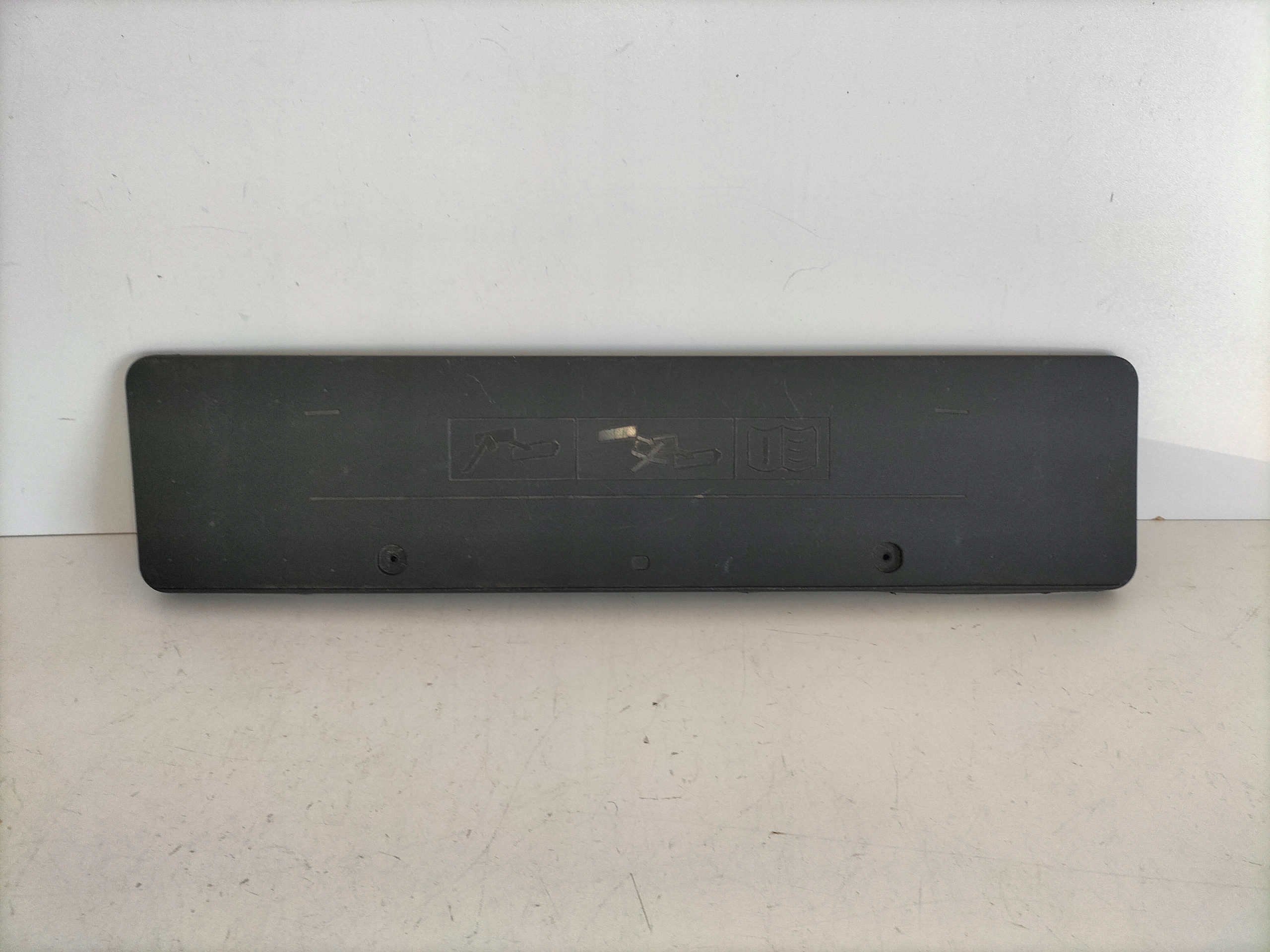 Підкладка під номерний знак реєстрація перед MERCEDES GLC X254 22-