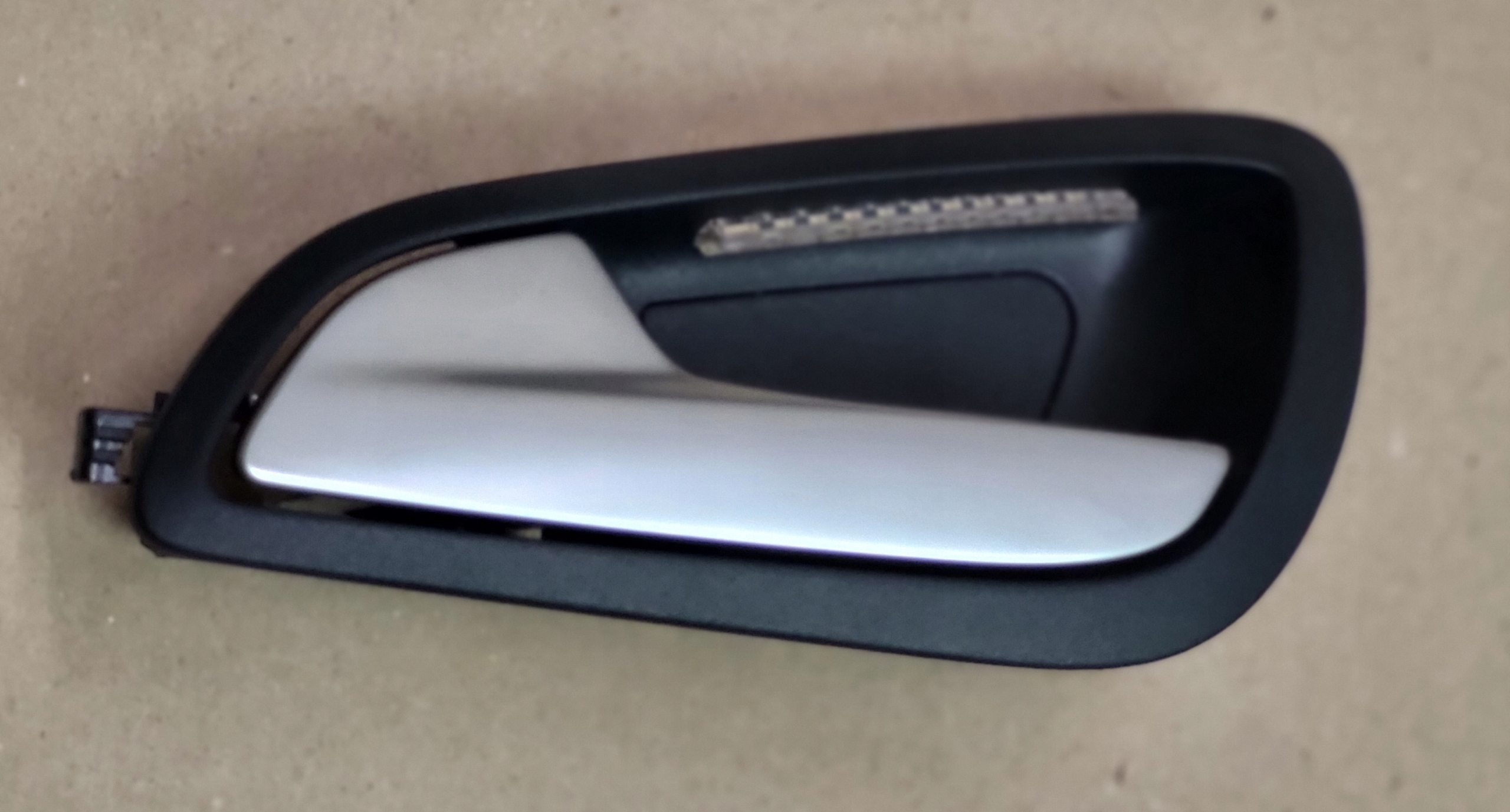 handle inner door left front PODSWIETLANA FORD GRAND CMAX 14r. OE EU