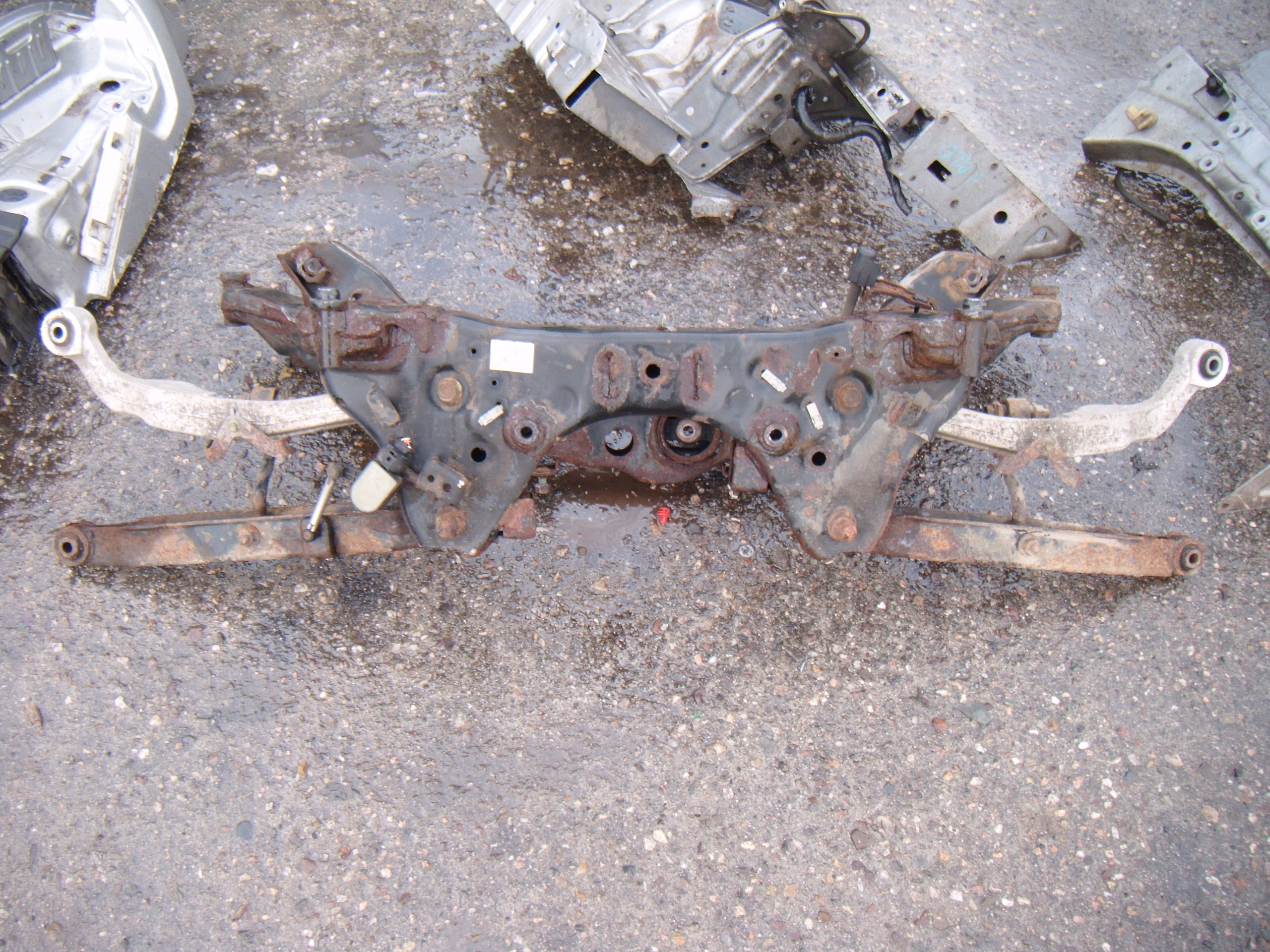 RENAULT KOLEOS 1 I 07- 2.0DCI 4X4 WÓZEK SANKI BELKA TYŁ