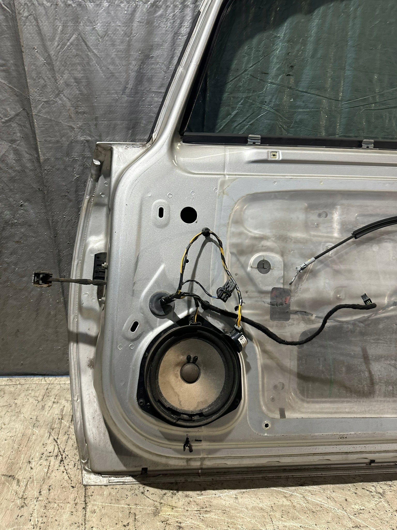 jobb ajtó OPEL CORSA D 3D Z157