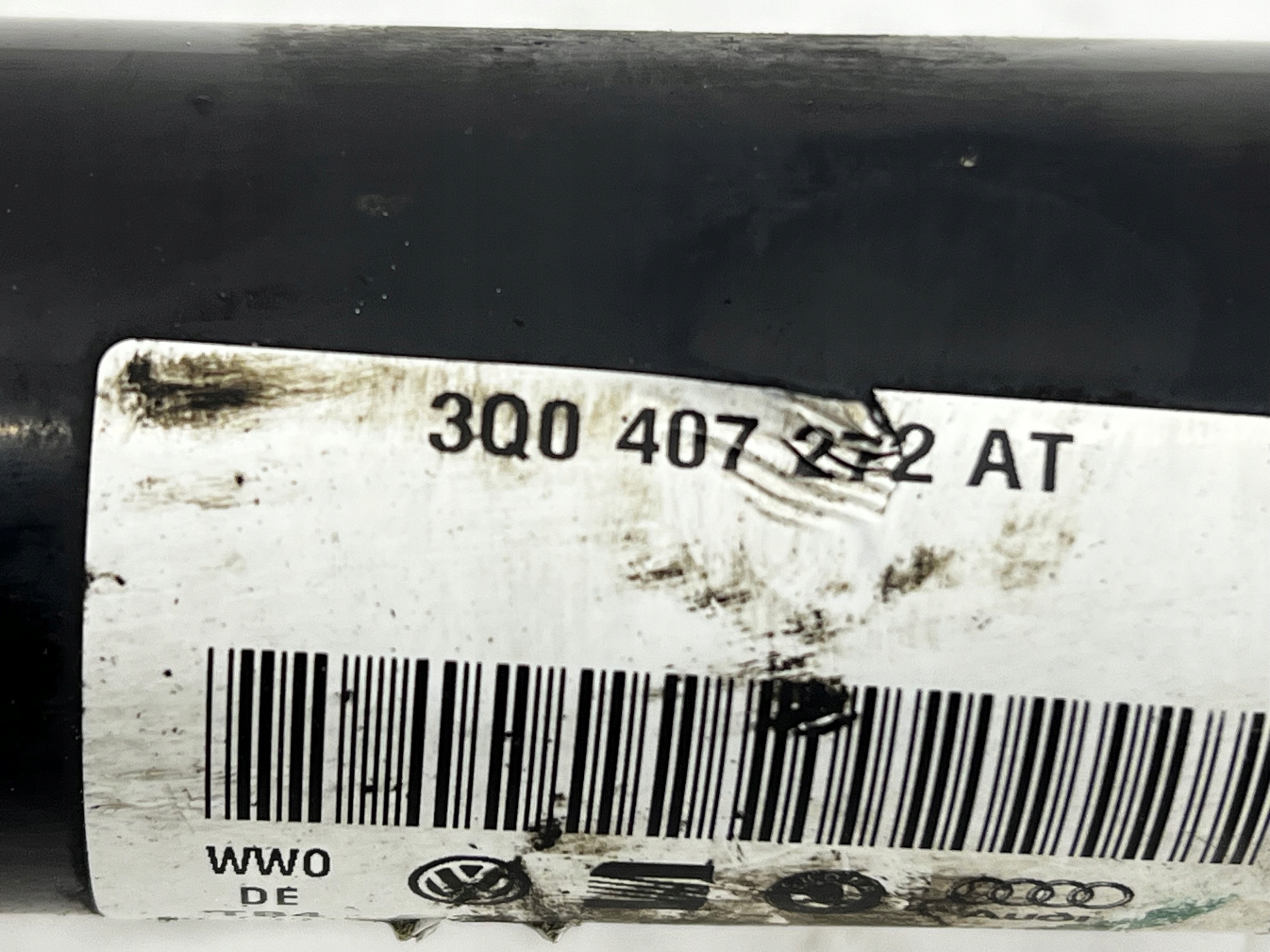 VW PASSAT B8 semi-axis right front 2.0 TDI DSG 3Q0407272AT