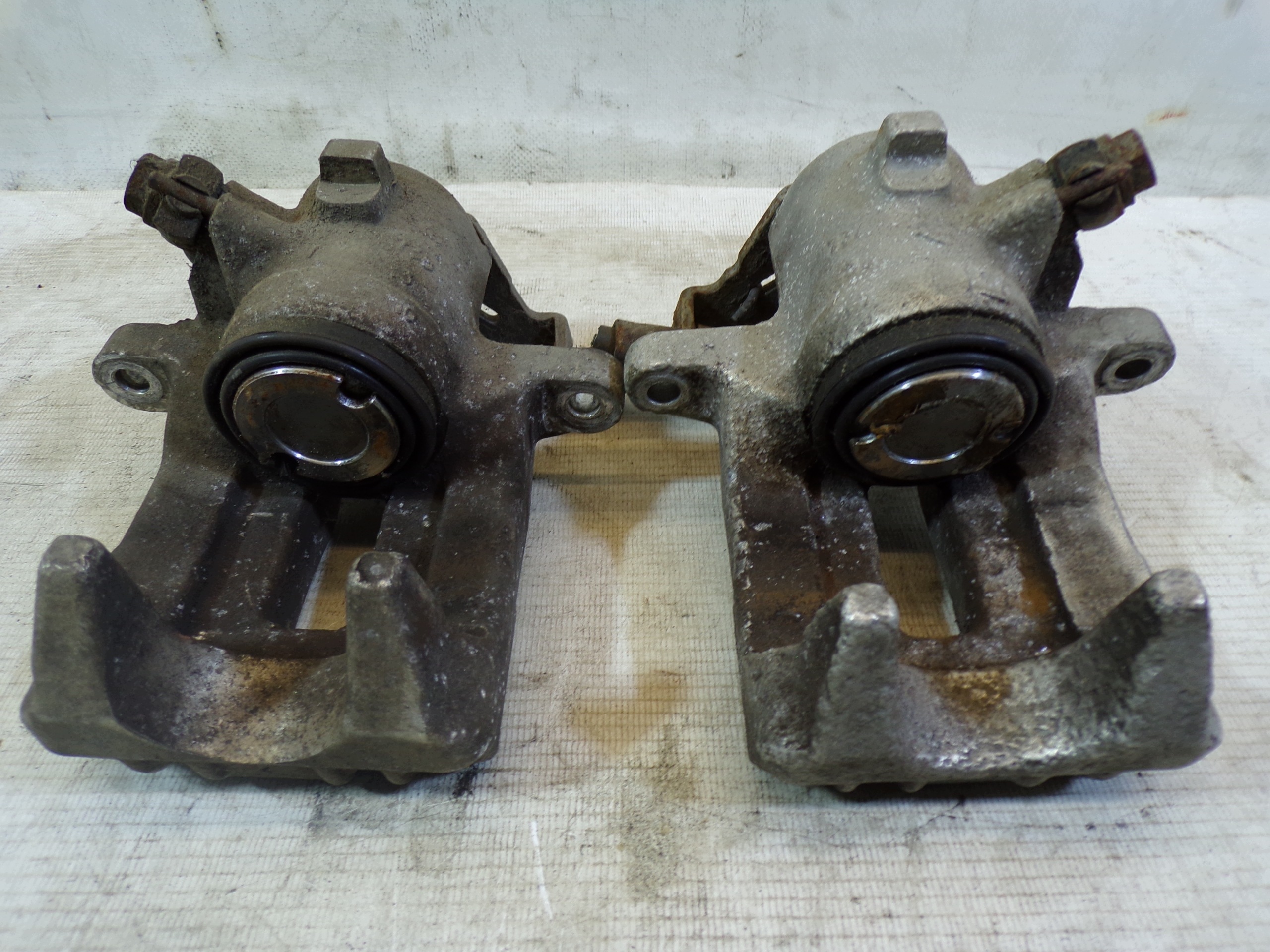 discs brake rear. rear part calipers AUDI A4 B7