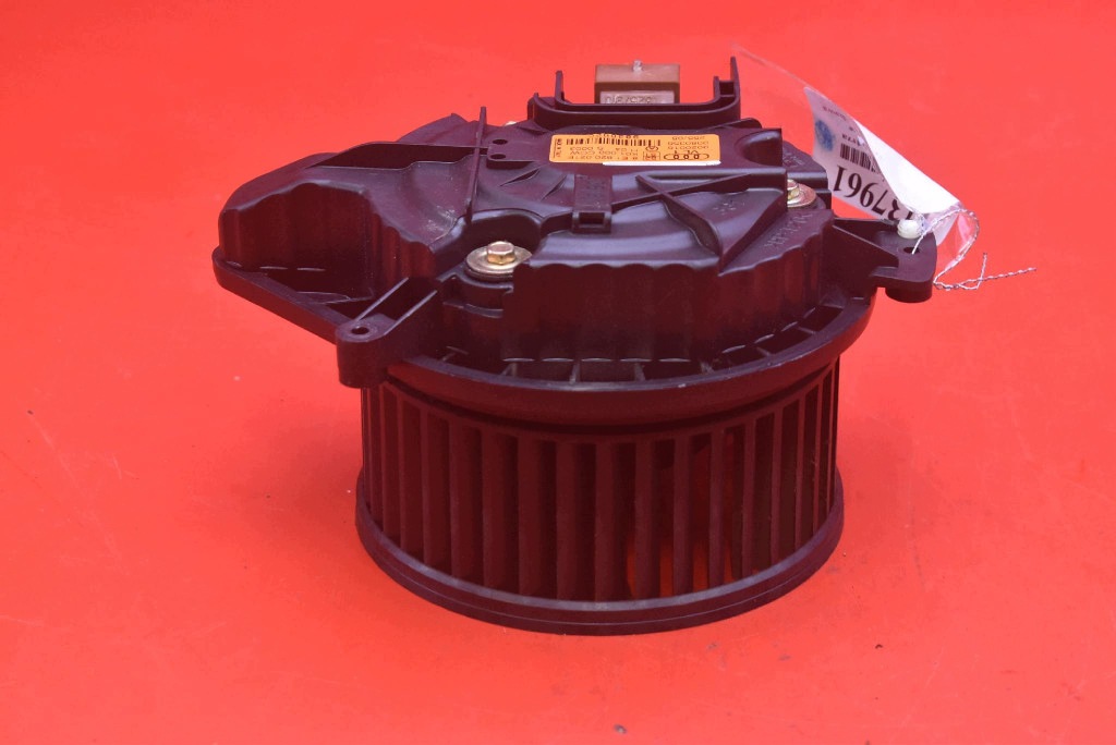 kúrenie ventilátor klími EU 8E1820021E AUDI A4 B7 04-08