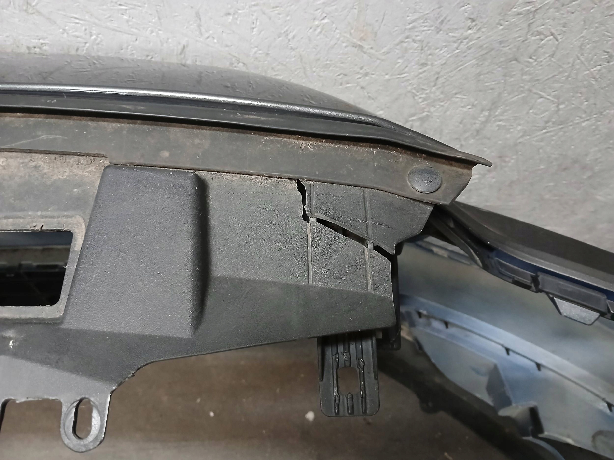 Pare choc Avant FORD FOCUS MK3 LIFT 14