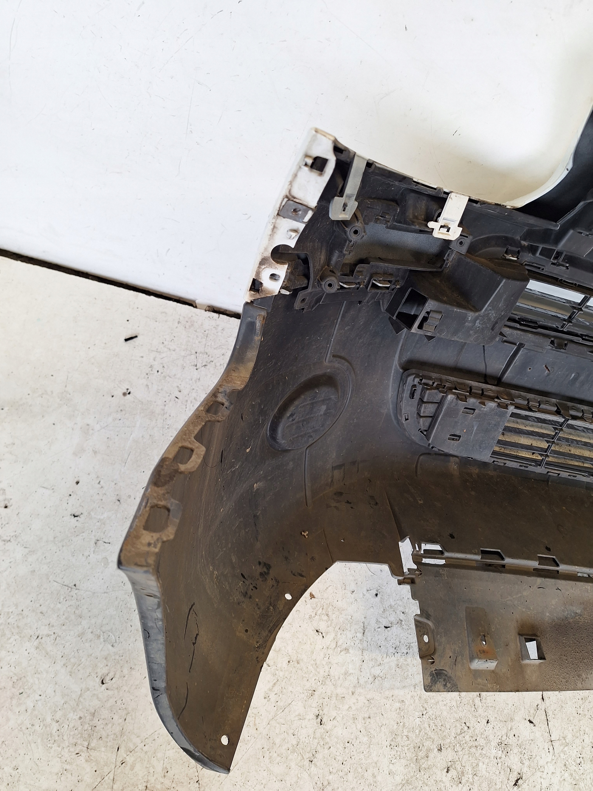 PEUGEOT PARTNER III LIFT 12-15 bumper