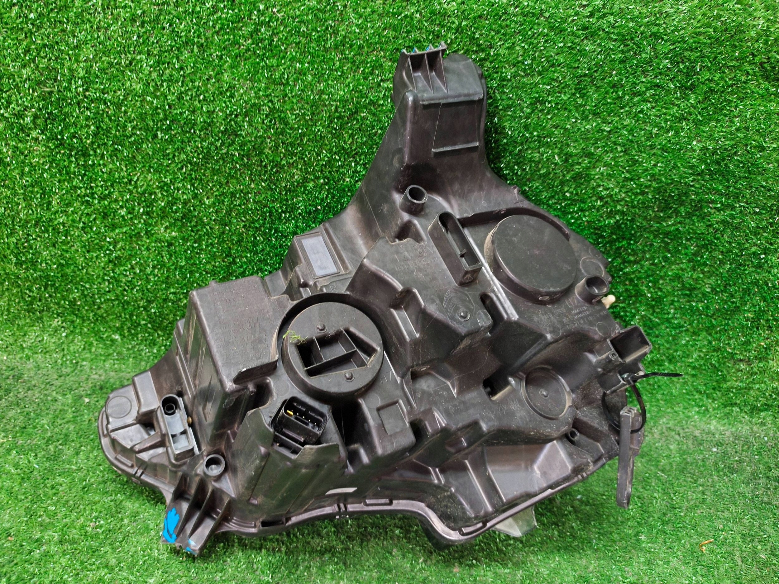 REFLEKTOR right front CITROEN C3 III 21- FULL LED NR.R1418