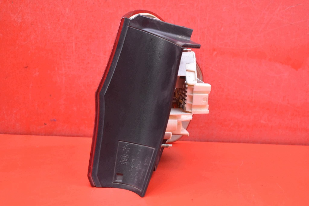 light left rear part rear 4871731 BMW E90 LIFT 08-13