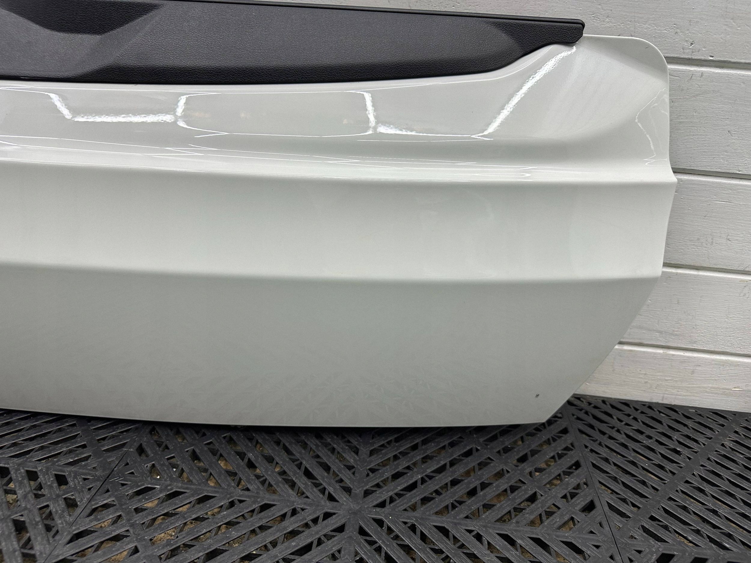 trunk door boot rear part BMW X7 G07 colour A300