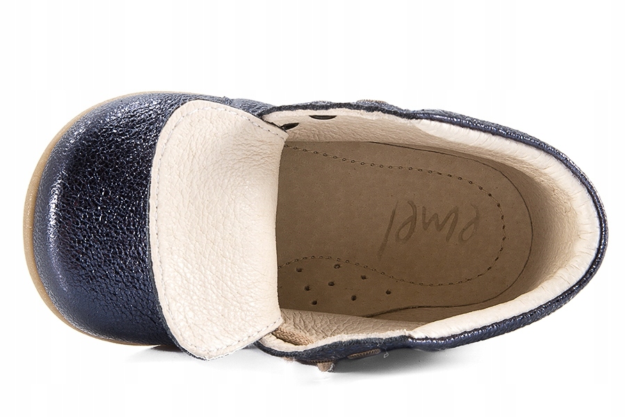 EMEL E2410A-4 TRZEWIKI DZIEWCZĘCE PÓŁBUTY 19 Bohater brak