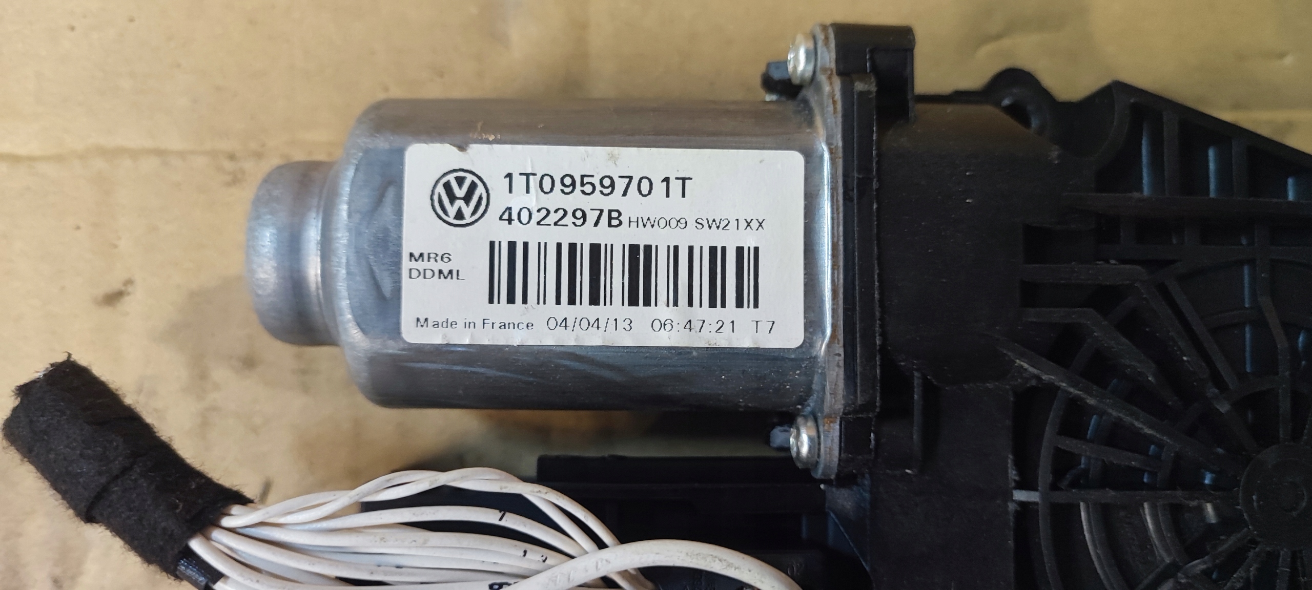 VW CADDY III LIFT 10-15r. mini motor PODNOSNIKA windows left front 701T