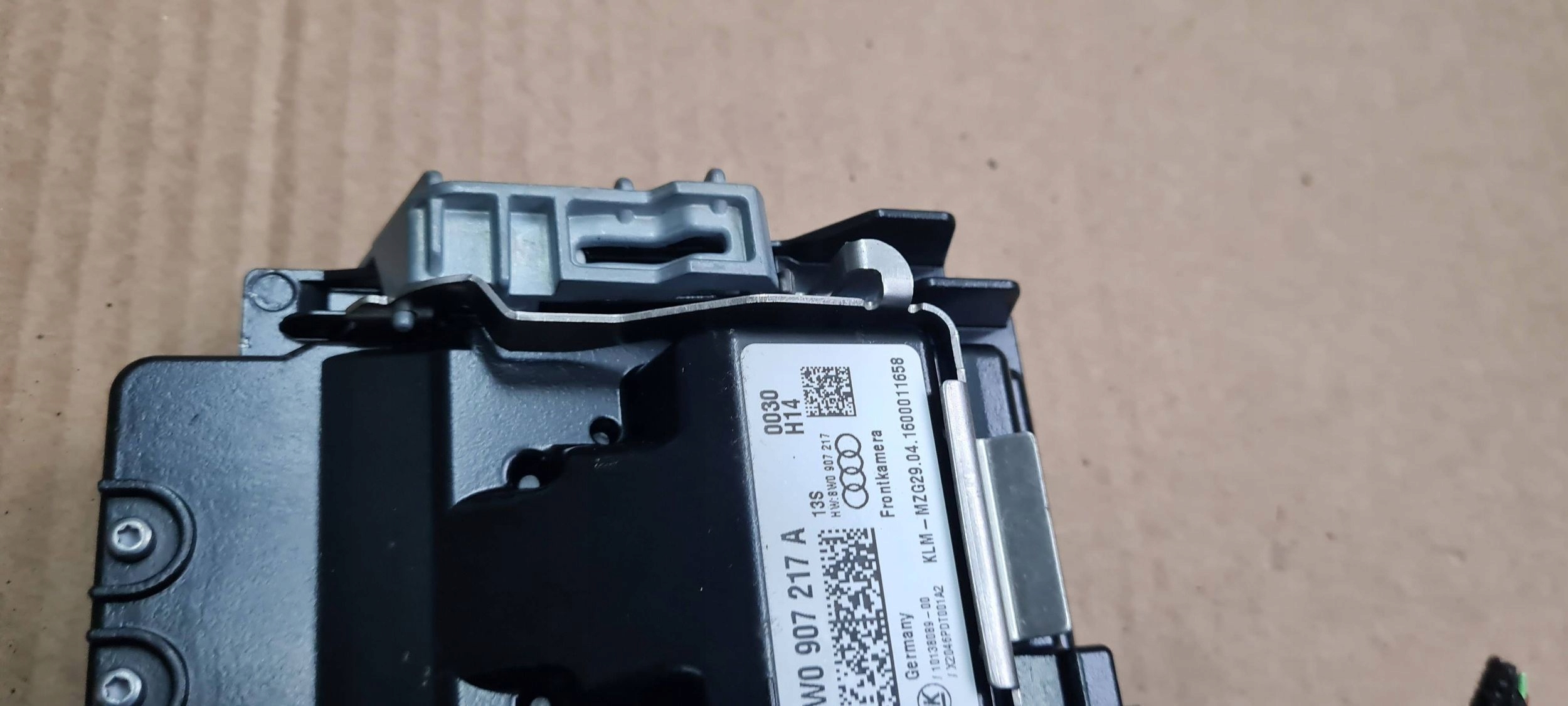 A4 B9 8W KAMERA ASYSTENT supports windows 8W0907217A A5 8W