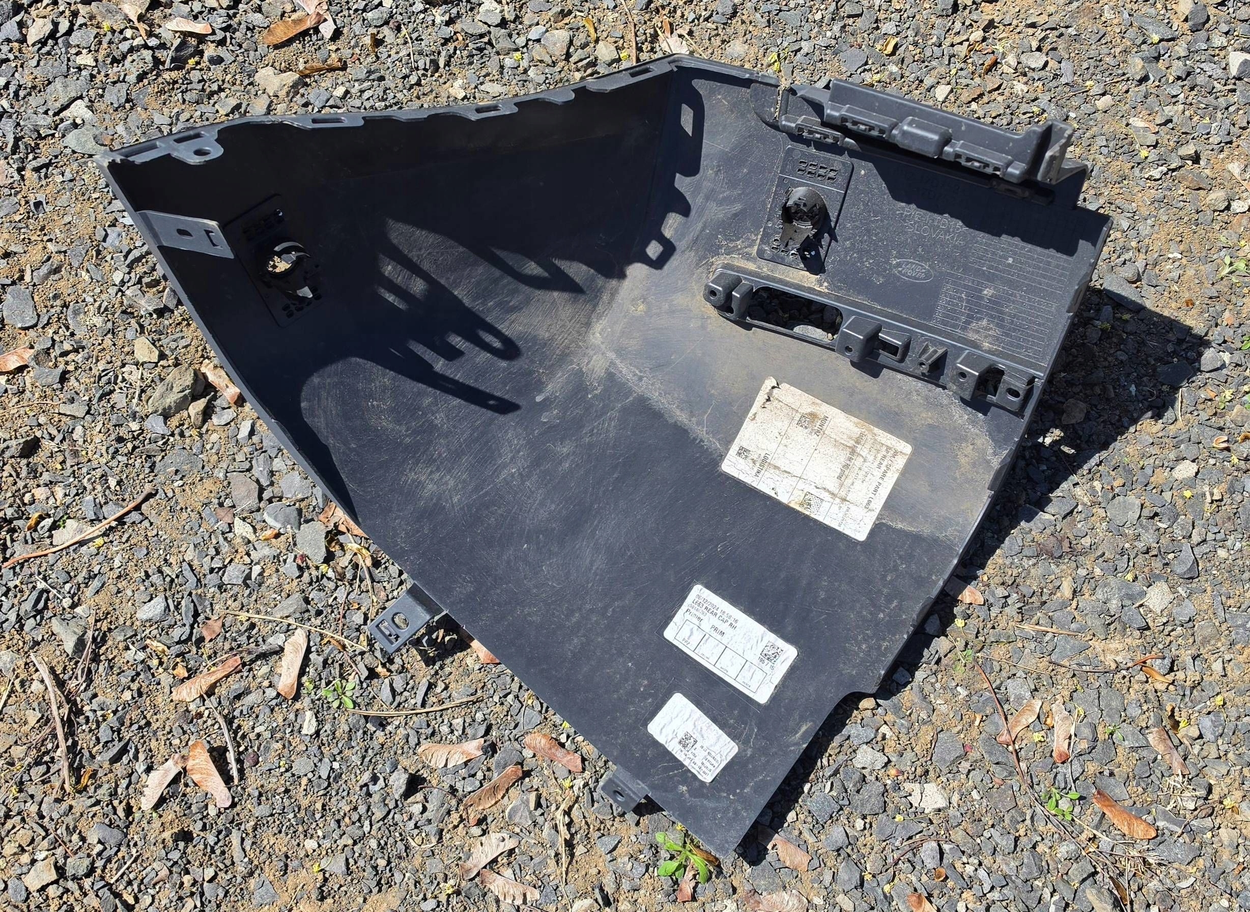 Land Rover Defender 2020- 50151335 bumper rear right