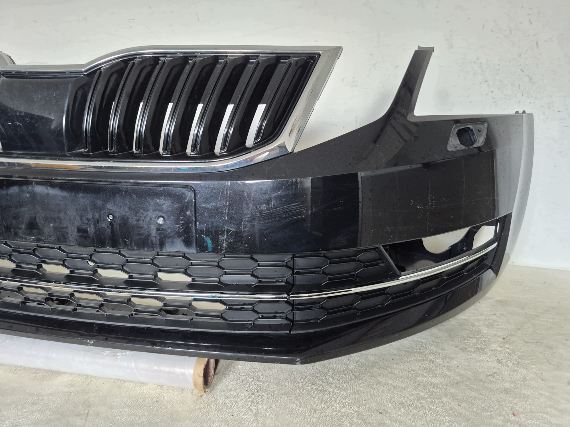 SKODA OCTAVIA III LIFT 17- bumper front front SPR 5E0807221N