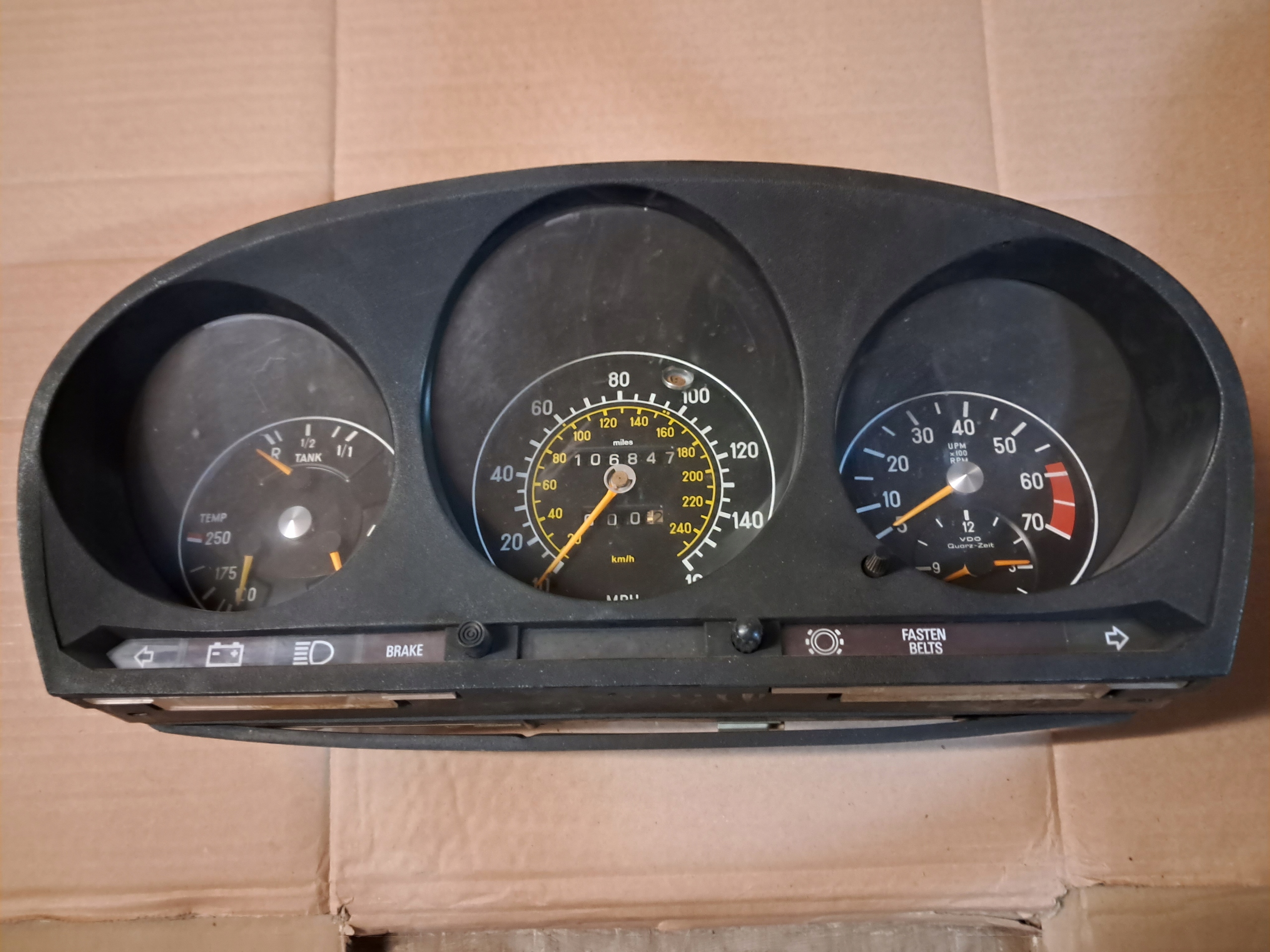 dials MERCEDES 107 SL 1075422801 SPRAWNY