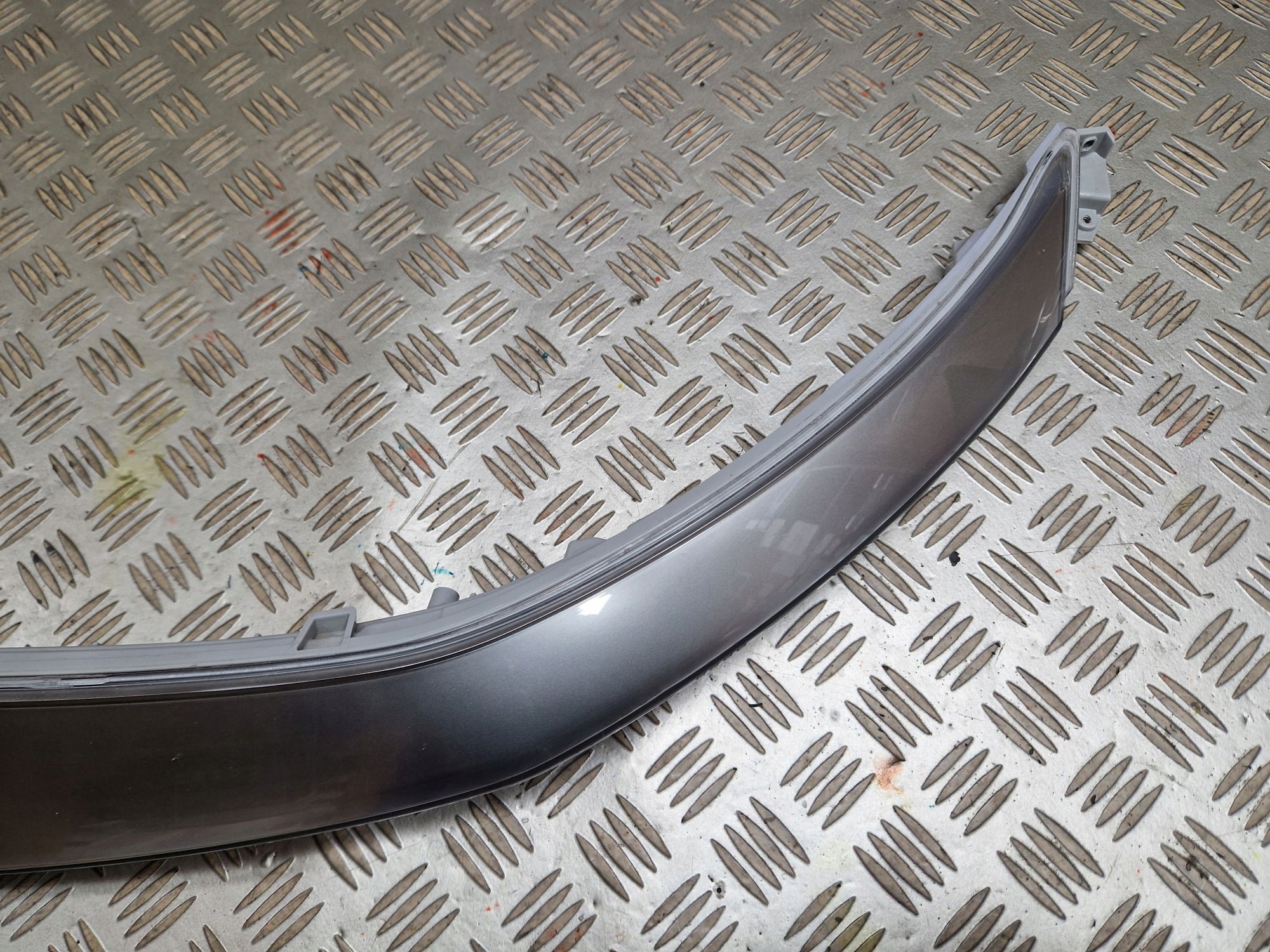 light left front LED moulding HYUNDAI IONIQ 5 2021R->