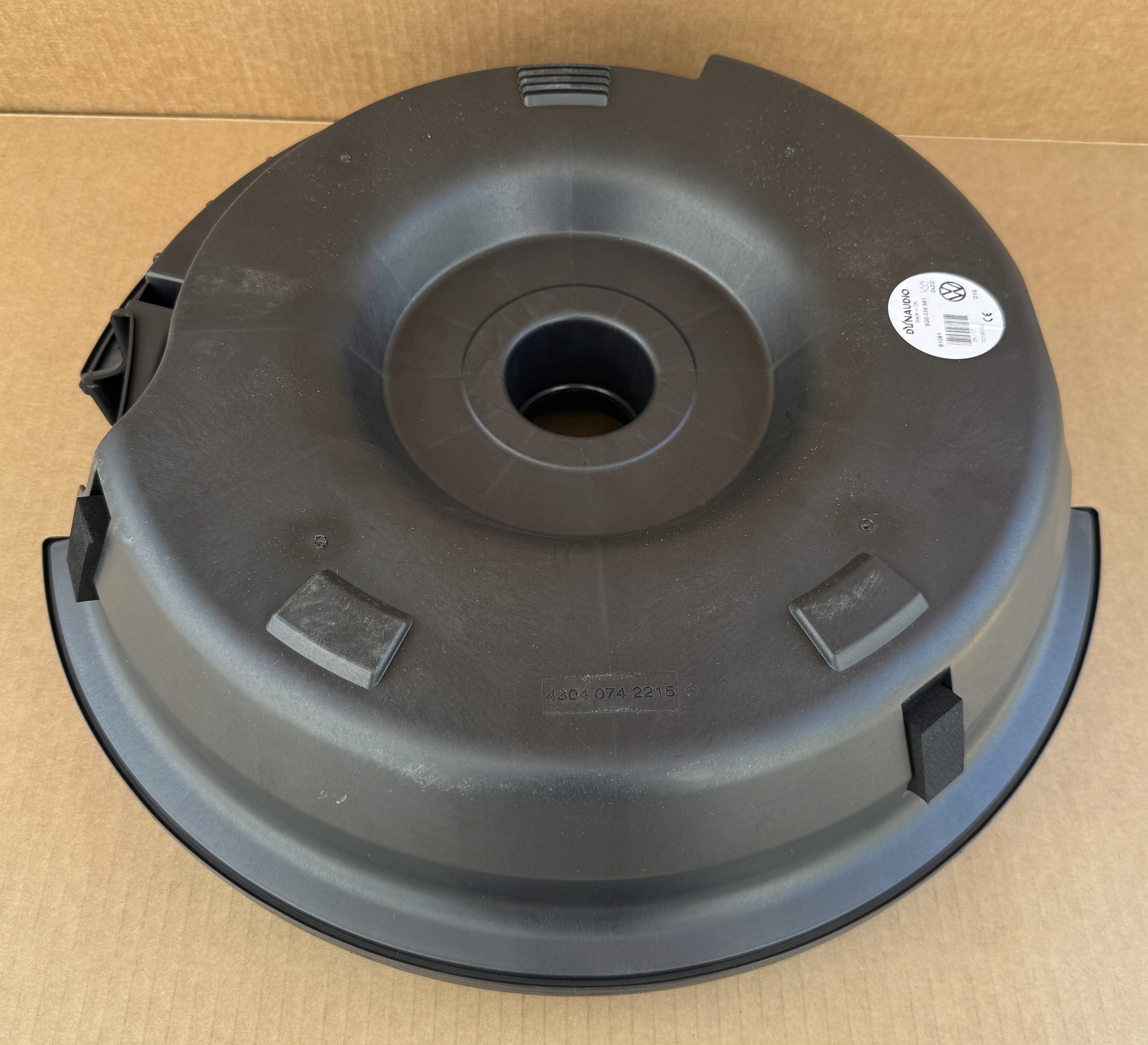 SUBWOOFER DYNAUDIO 5G0035591 VW GOLF VII Original neu
