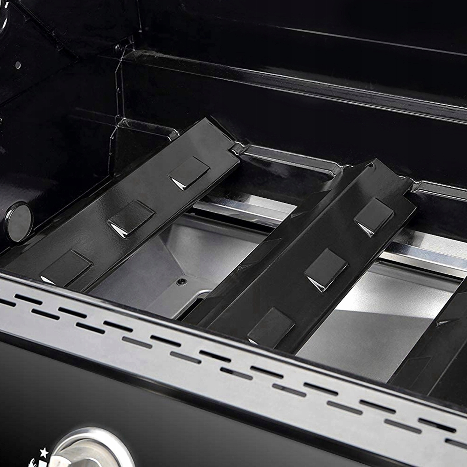 OSŁONA PALNIKA NA PALNIK GRILLA GAZOWEGO 371X108MM Kod producenta 56656658