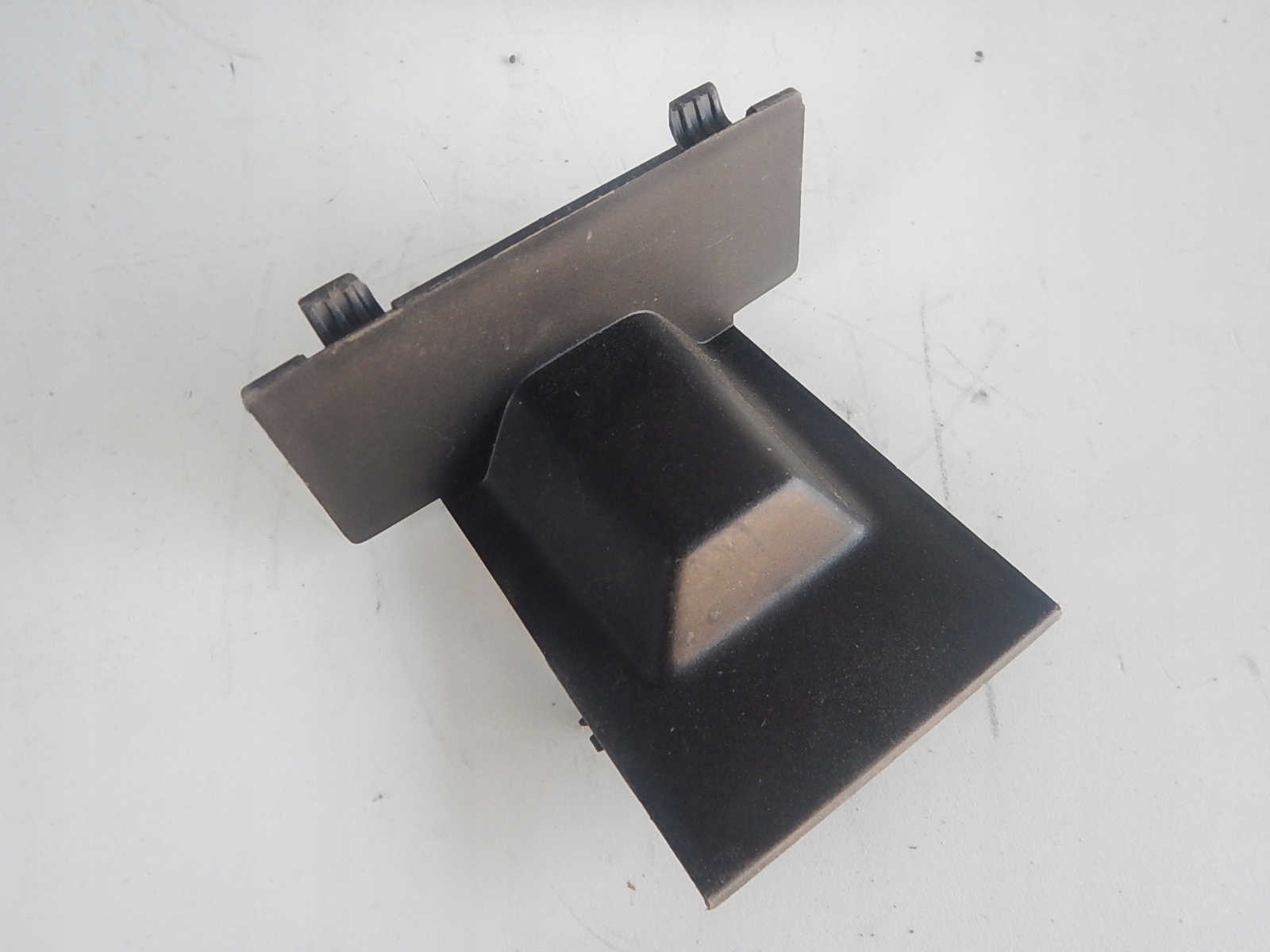 крышка volvo oe 31469915