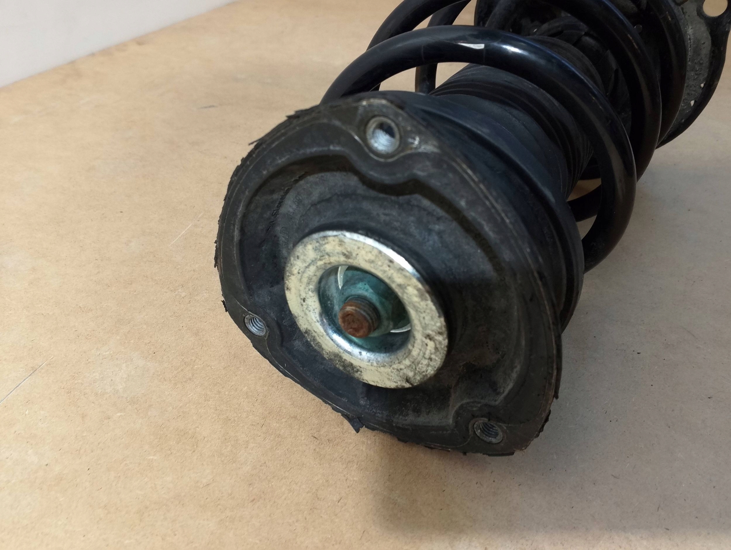 VW TOURAN III shock absorber McPherson front right 5QA412021CH (F413)