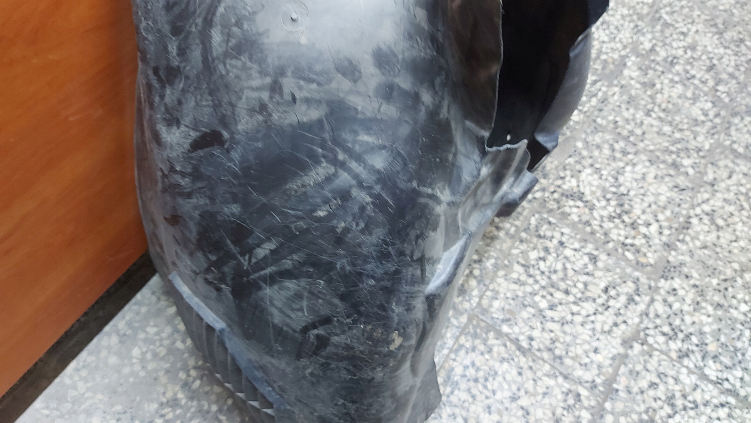 mudguard right front VOLVO XC60 II 17