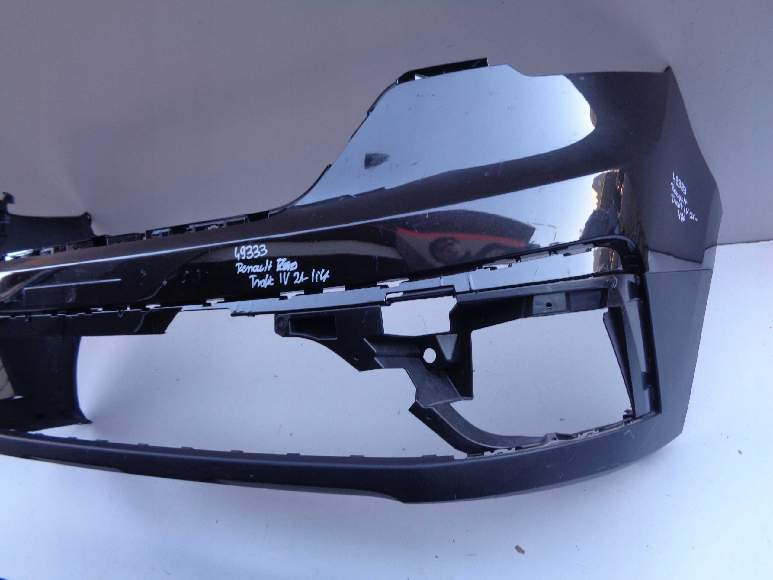 front bumper RENAULT TRAFIC III 21- LIFT IV NR 49333
