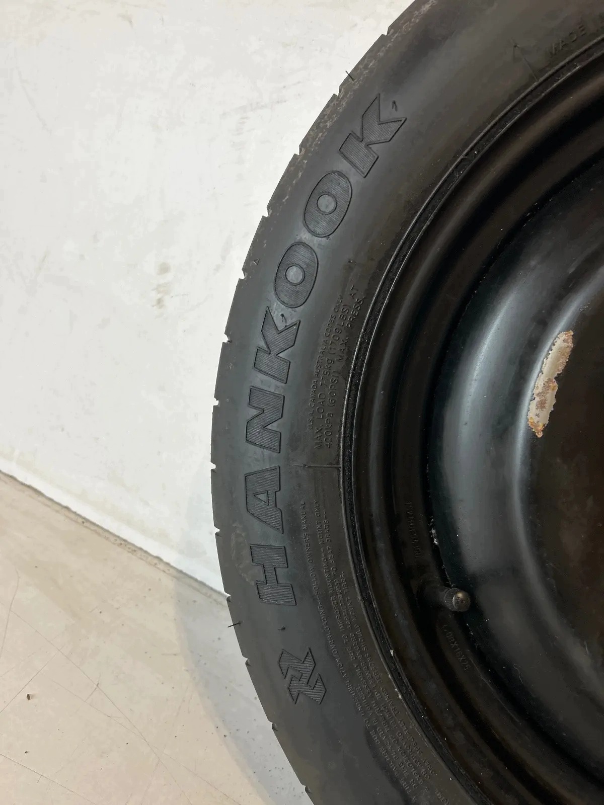 roue roue de secours Ford Focus MK3 C-Max MK2 125/85/R16 5x108