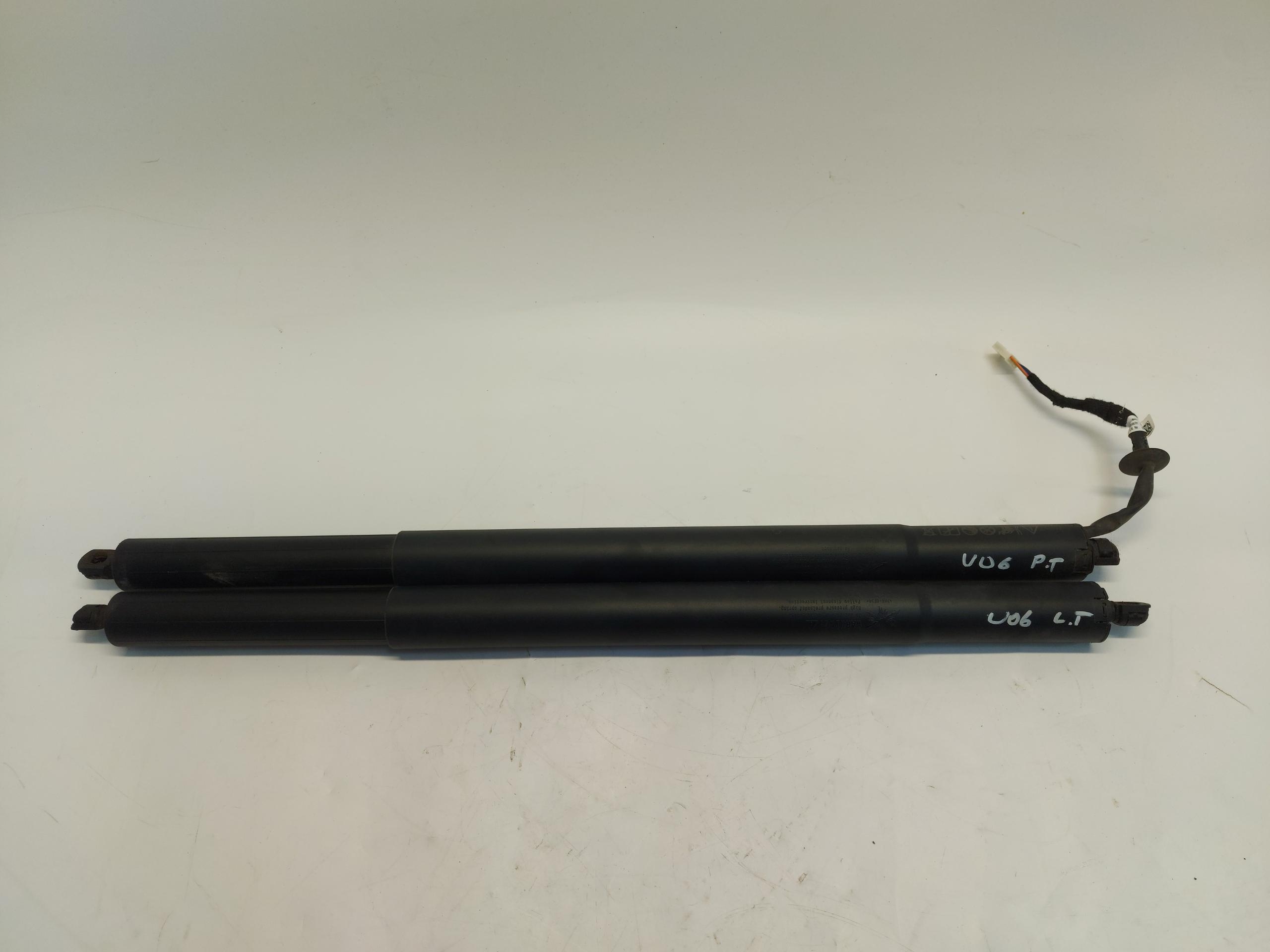 BMW U06 200i damper bonnet electrical komplet 8494162