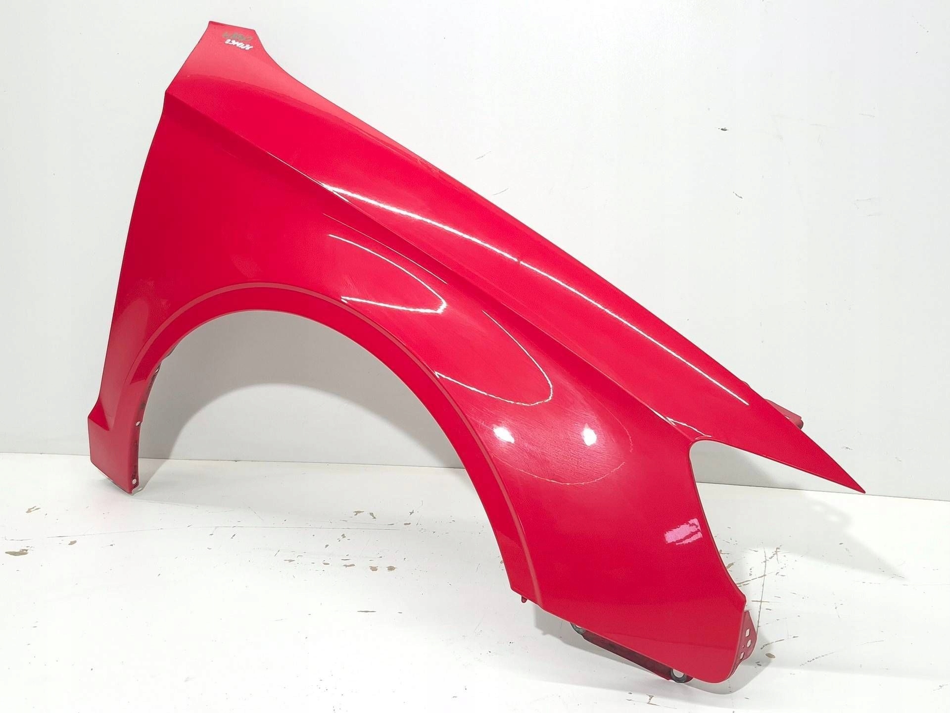 fender right front front AUDI A3 8V sedan LZ3M