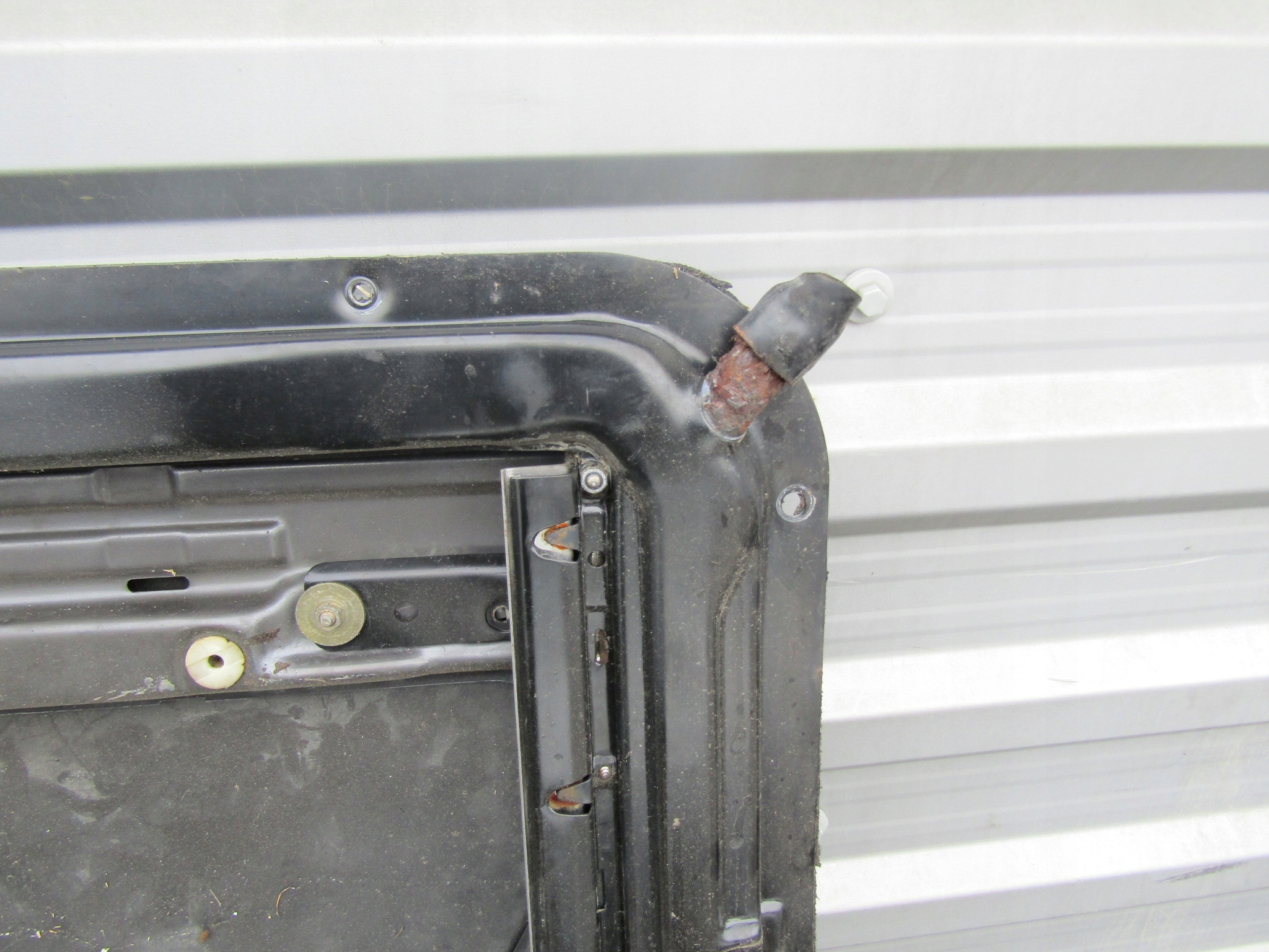 1 MERCEDES W140 SZYBERDACH RAMA Version European