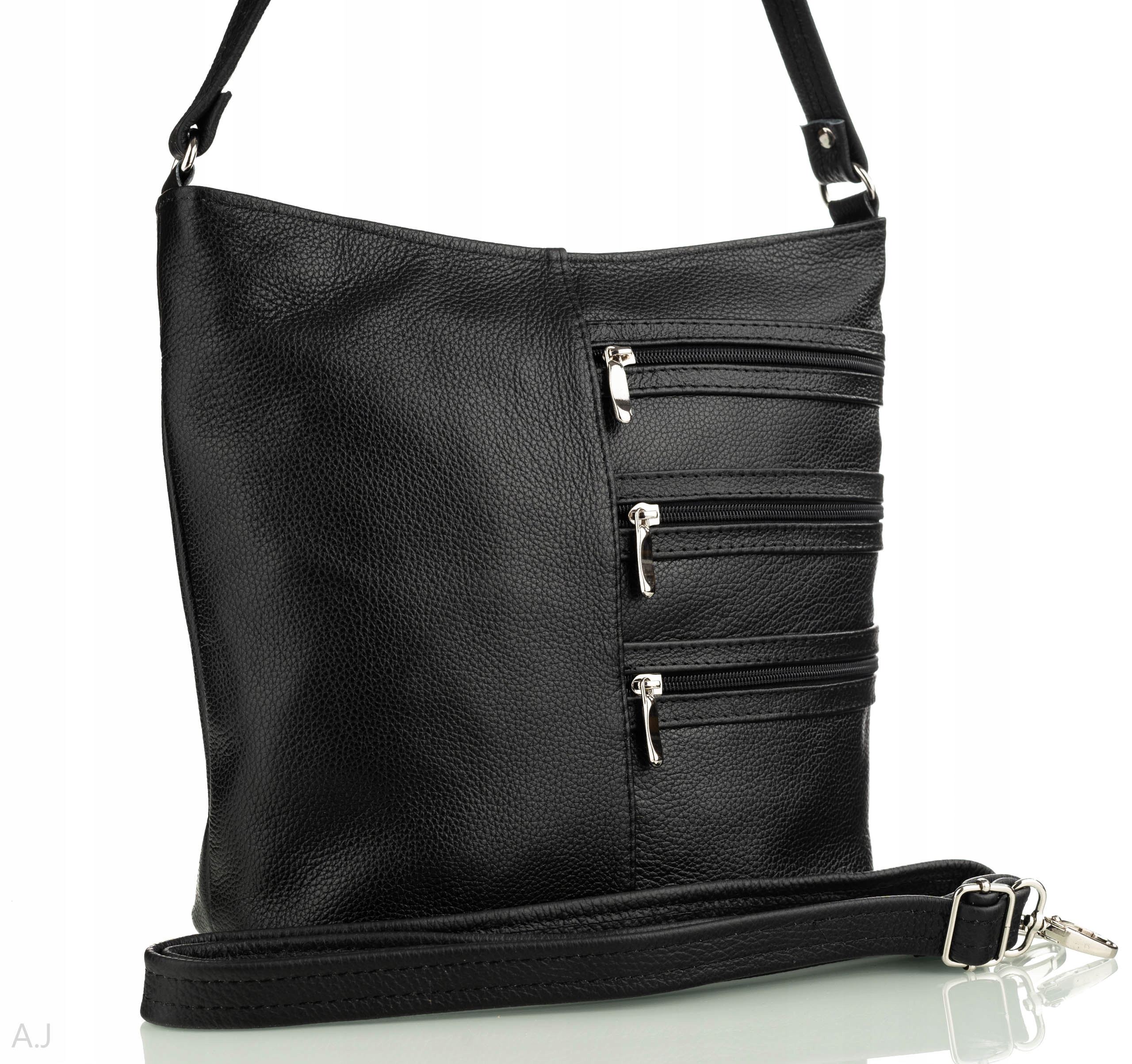 Kožená kabelka přes rameno velká z černé kůže, prostorná