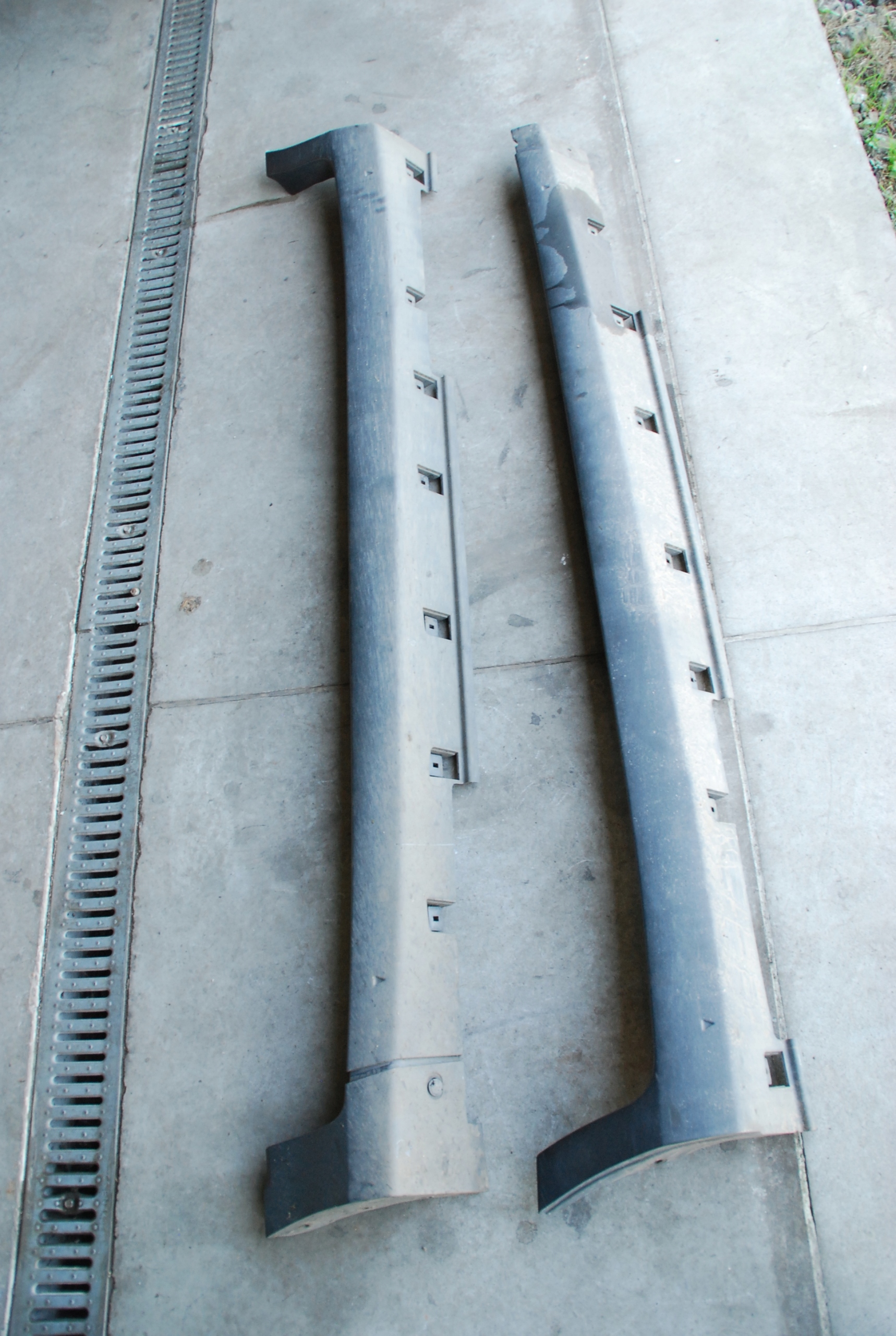 LISTWA PROGOWA L / P FORD ECOSPORT 13-17 Producent części Ford OE