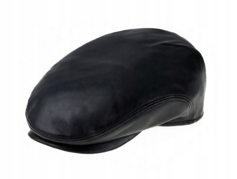 Kožená čepice klasická černá s náušníky Gustaw Witleather Skoczów