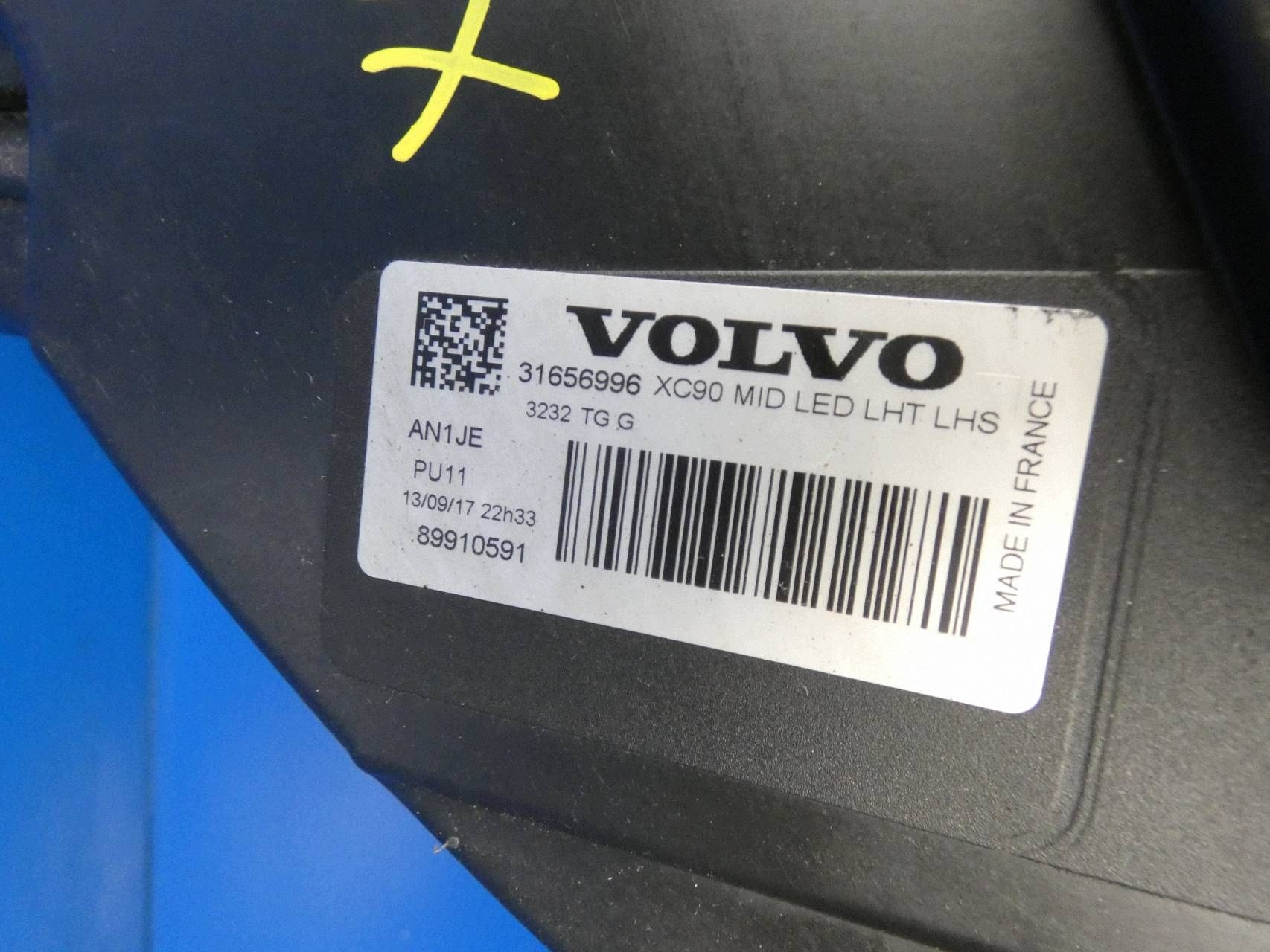 VOLVO XC90 II light LED left front - WERSJA ANGIELSKA