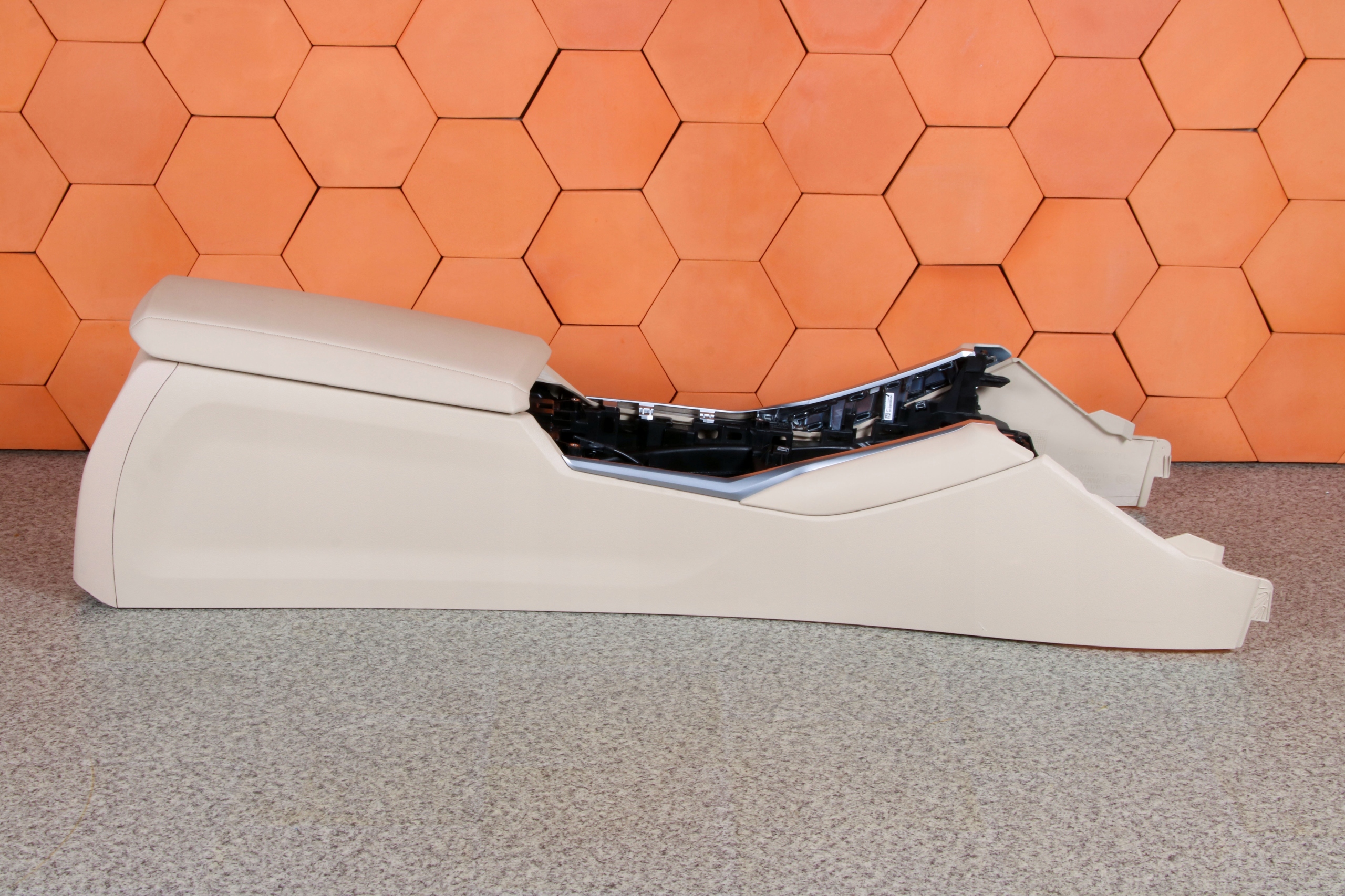BMW G20 G21 G22 G26 TUNEL central armrest console CANBERRABEIGE