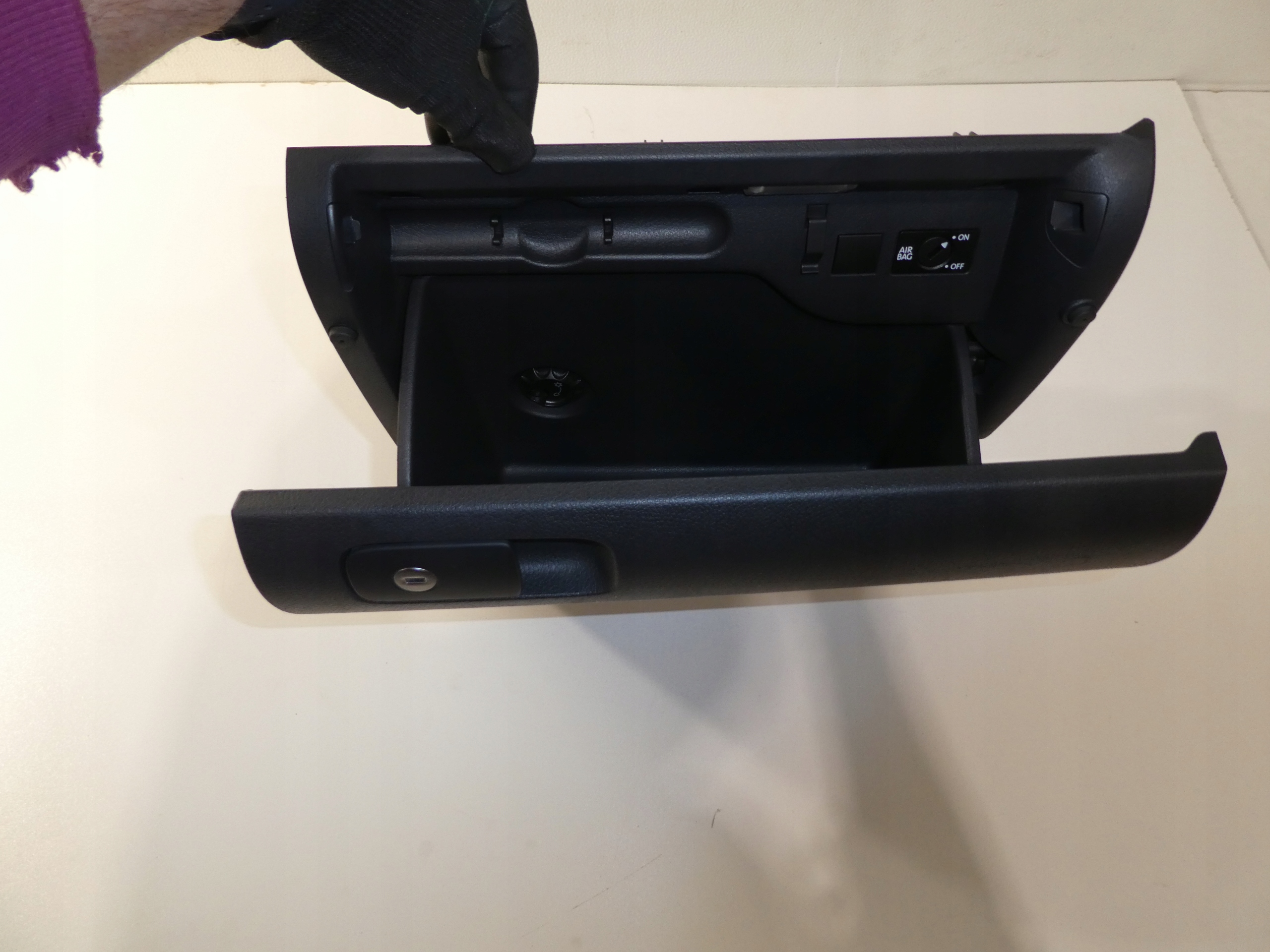 VW GOLF VI PLUS HANDSCHUHFACH DES BEIFAHRERS 5M1857097Q