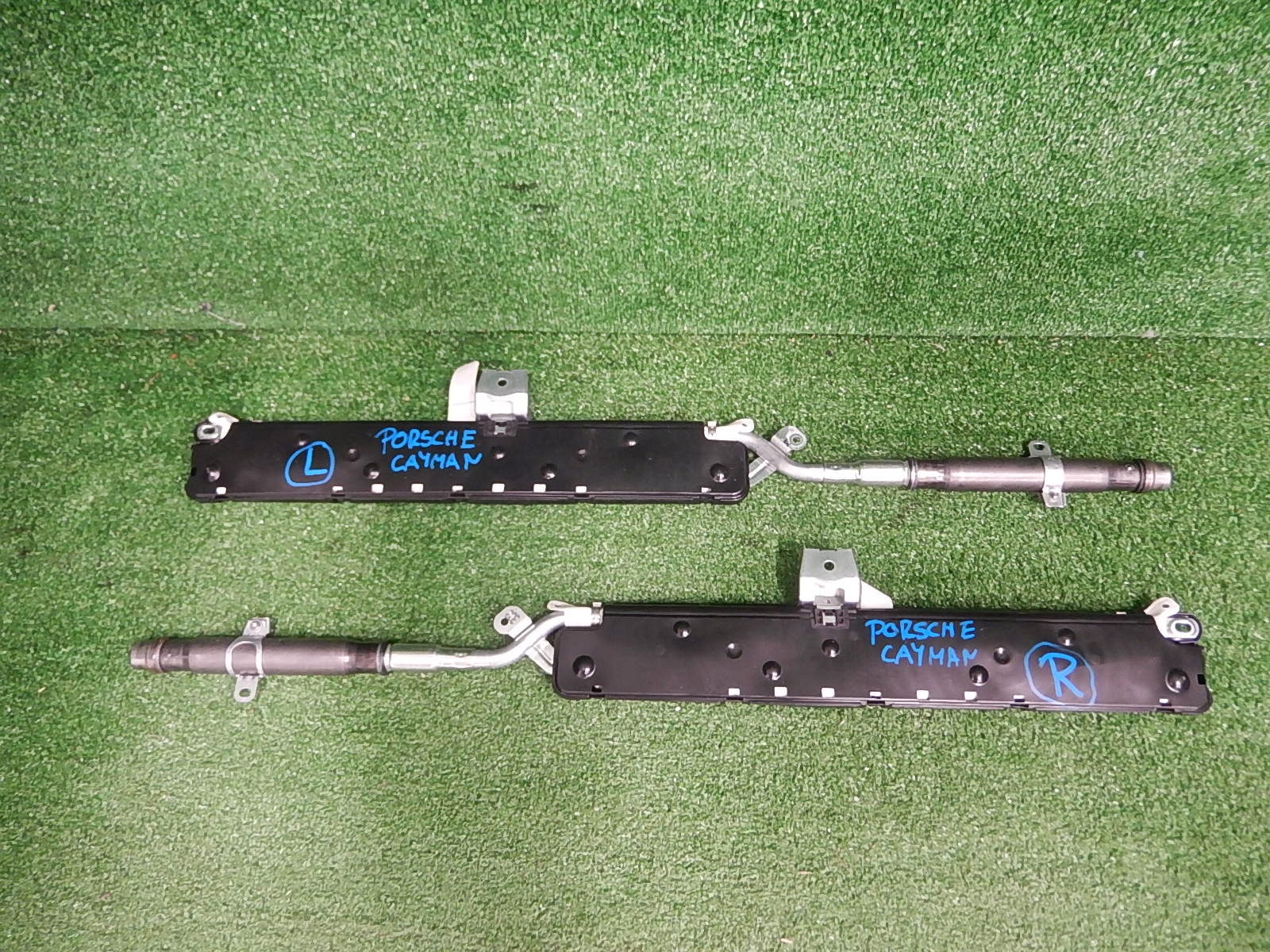 ПОДУШКА БОКОВОЕ ДВЕРИ PORSCHE CAYMAN 718 982 ПРАВА