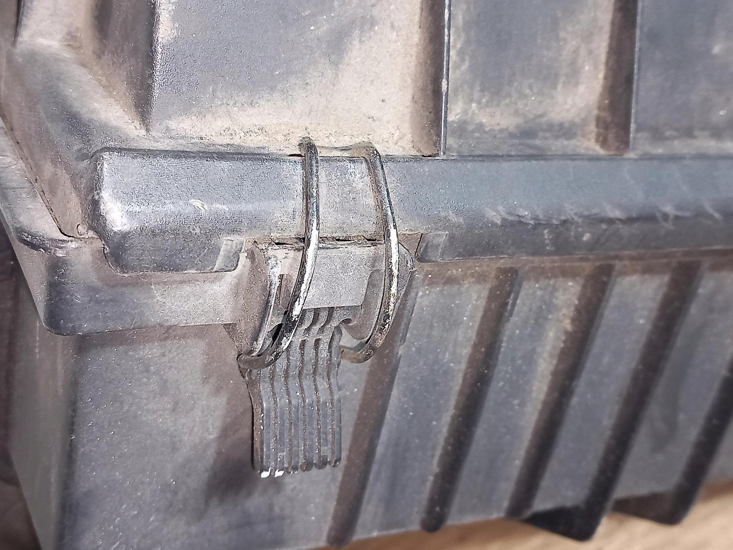 Gehäuse filter luft MERCEDES SPRINTER W906 2.2 CDI 0010942503