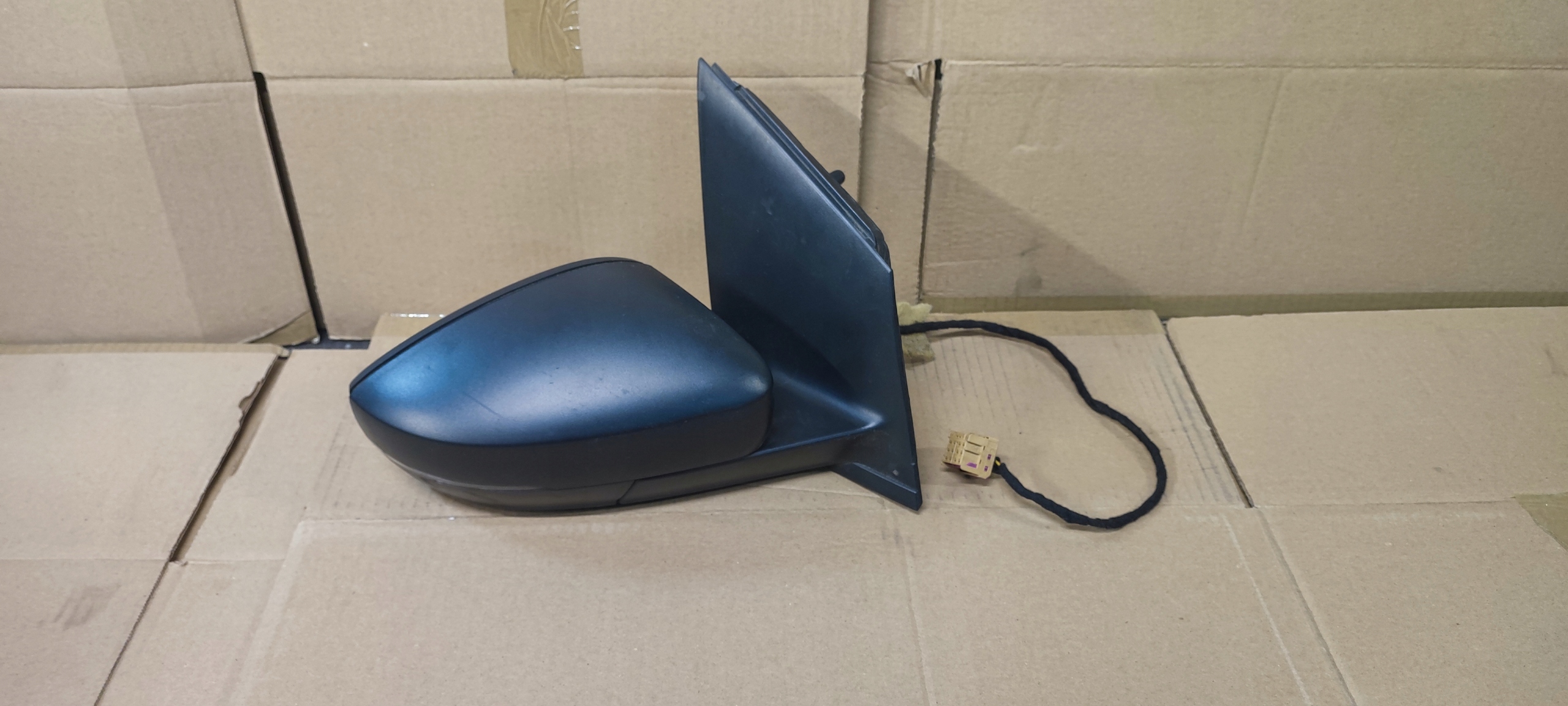 VW POLO V 6R 09-14r. mirror right manually 2-PIN