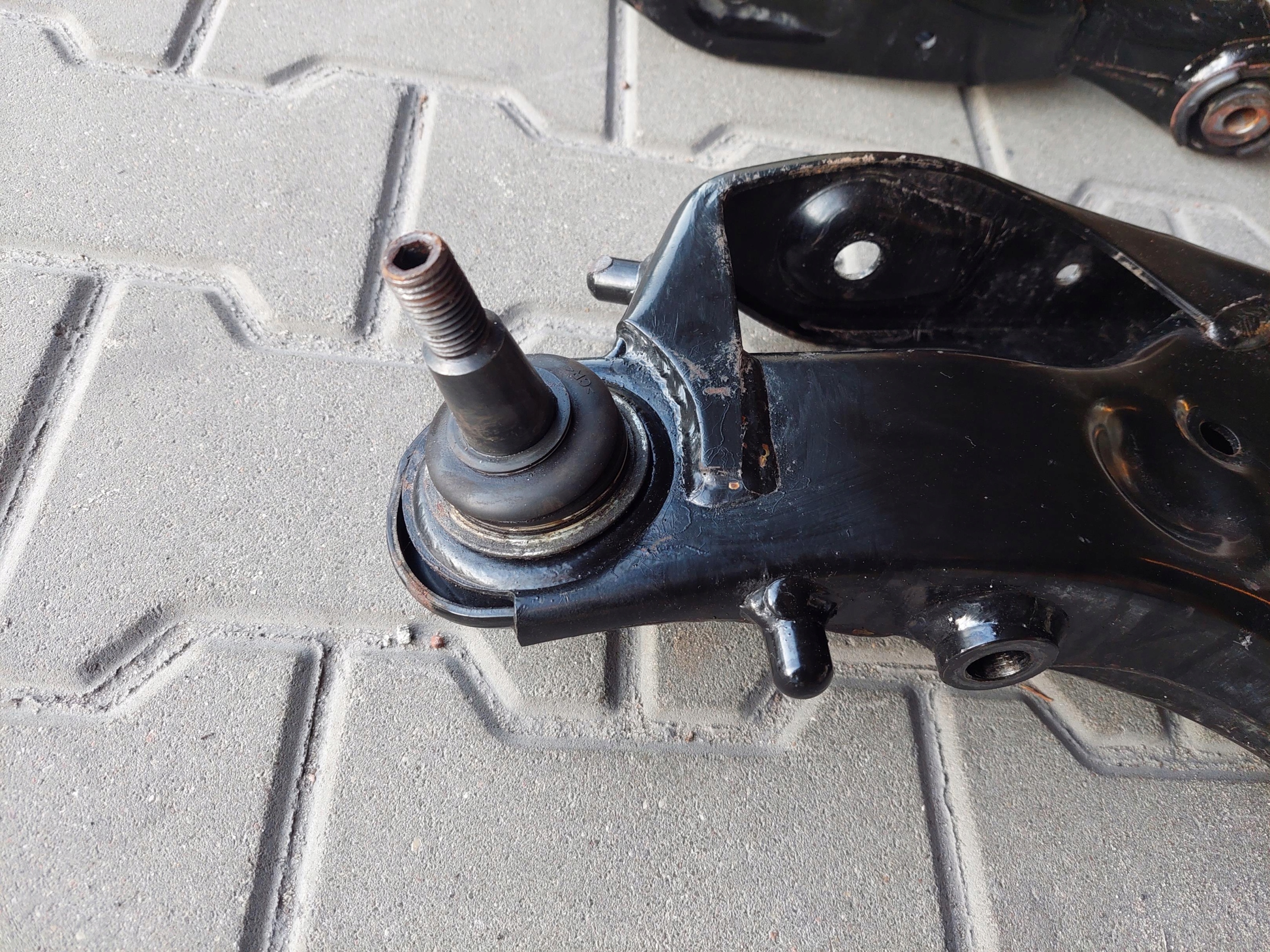 arm front lower left RANGE ROVER III SPORT L320 LIFT 3.0 D